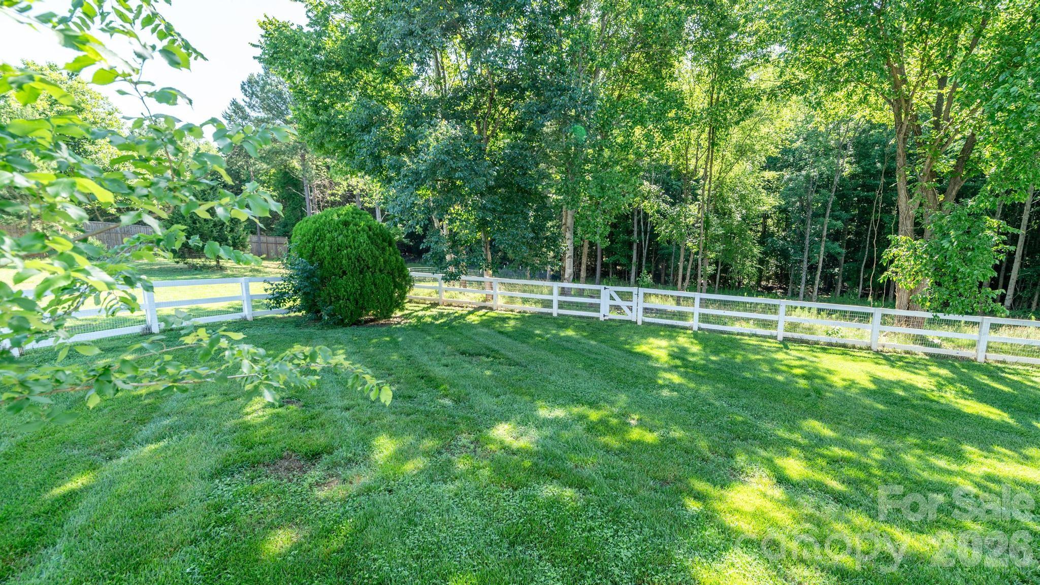 235 Kendra Drive — Mooresville