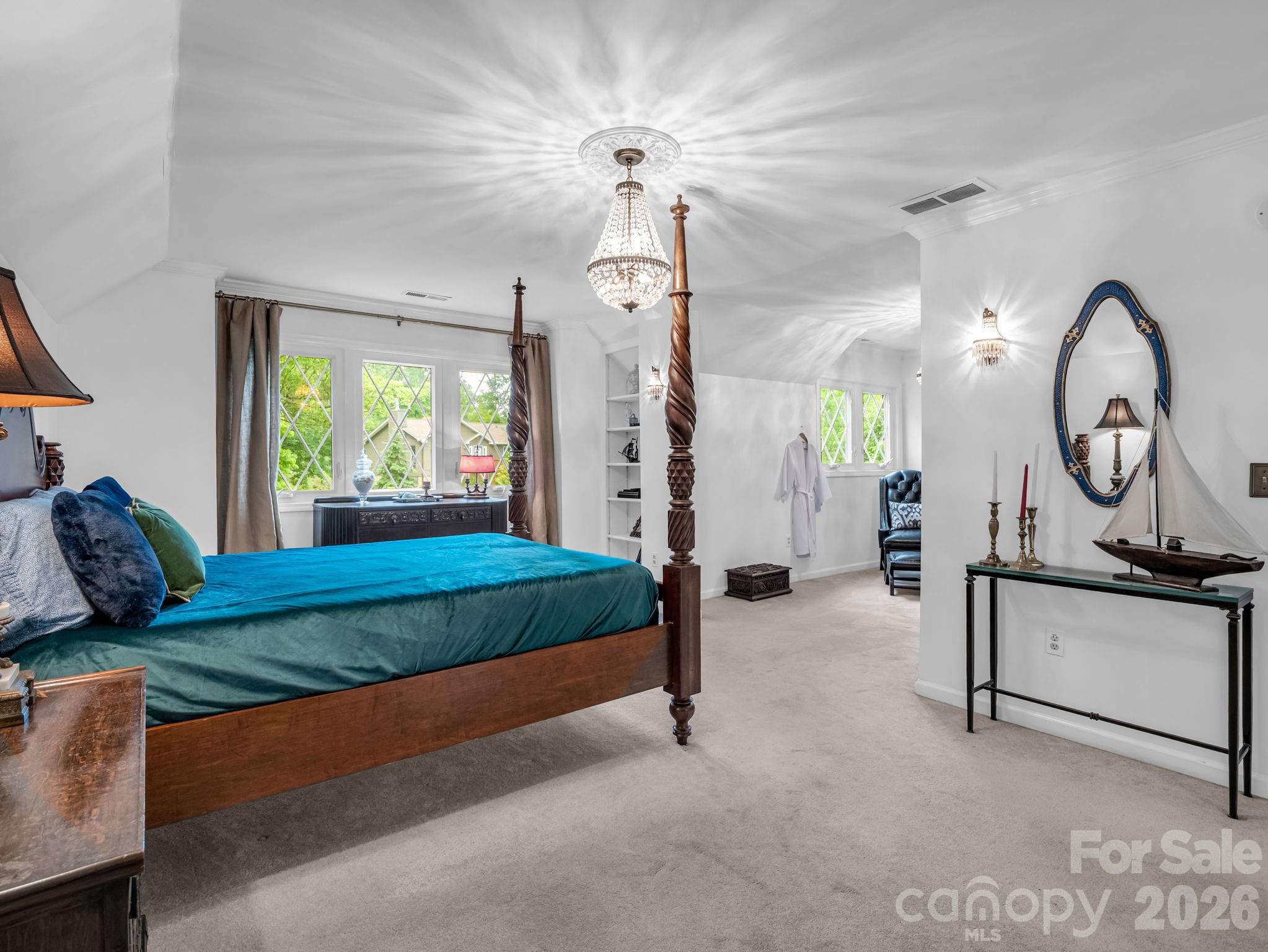 8 Sunny Ridge Drive — Asheville