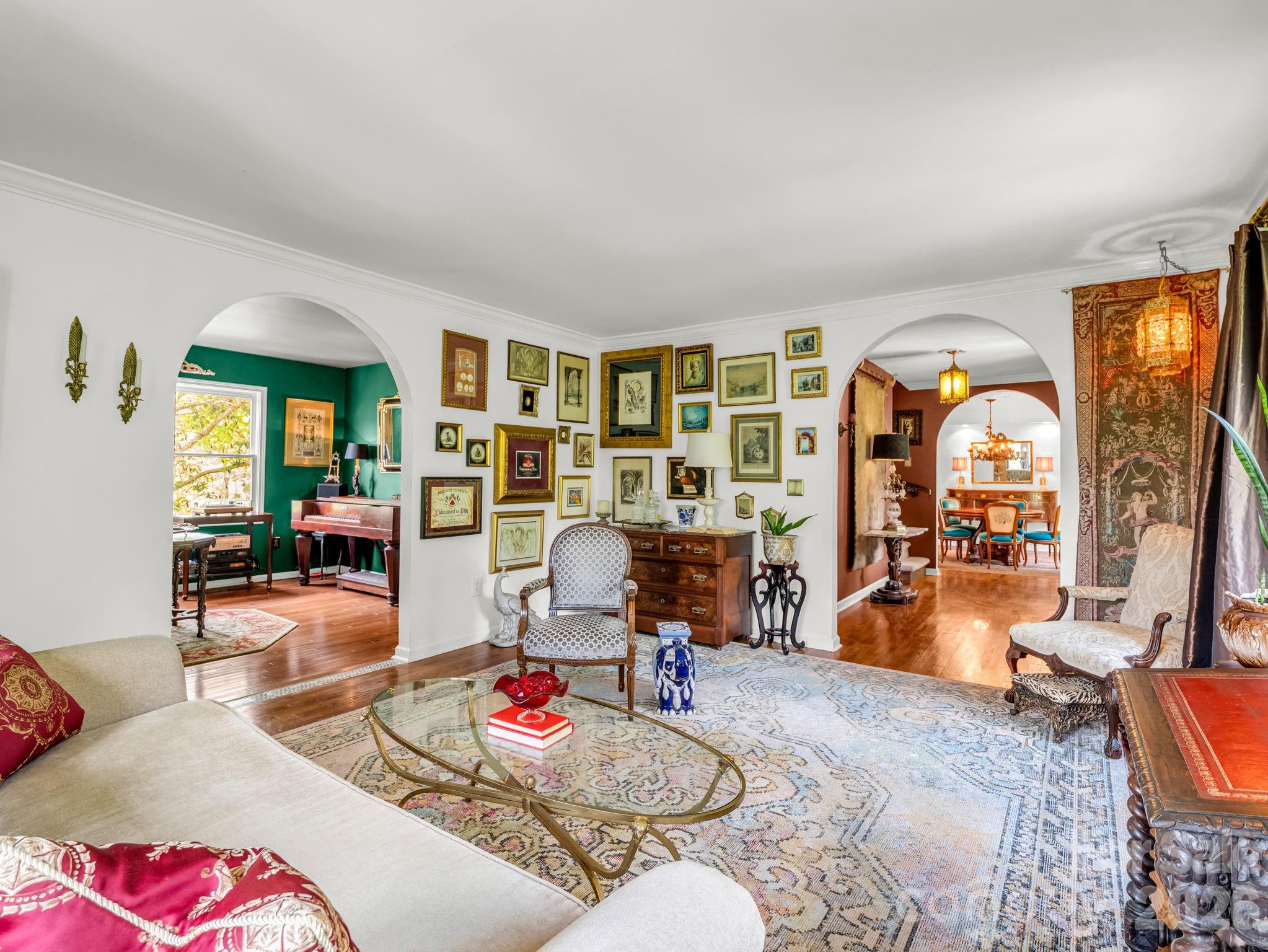 8 Sunny Ridge Drive — Asheville