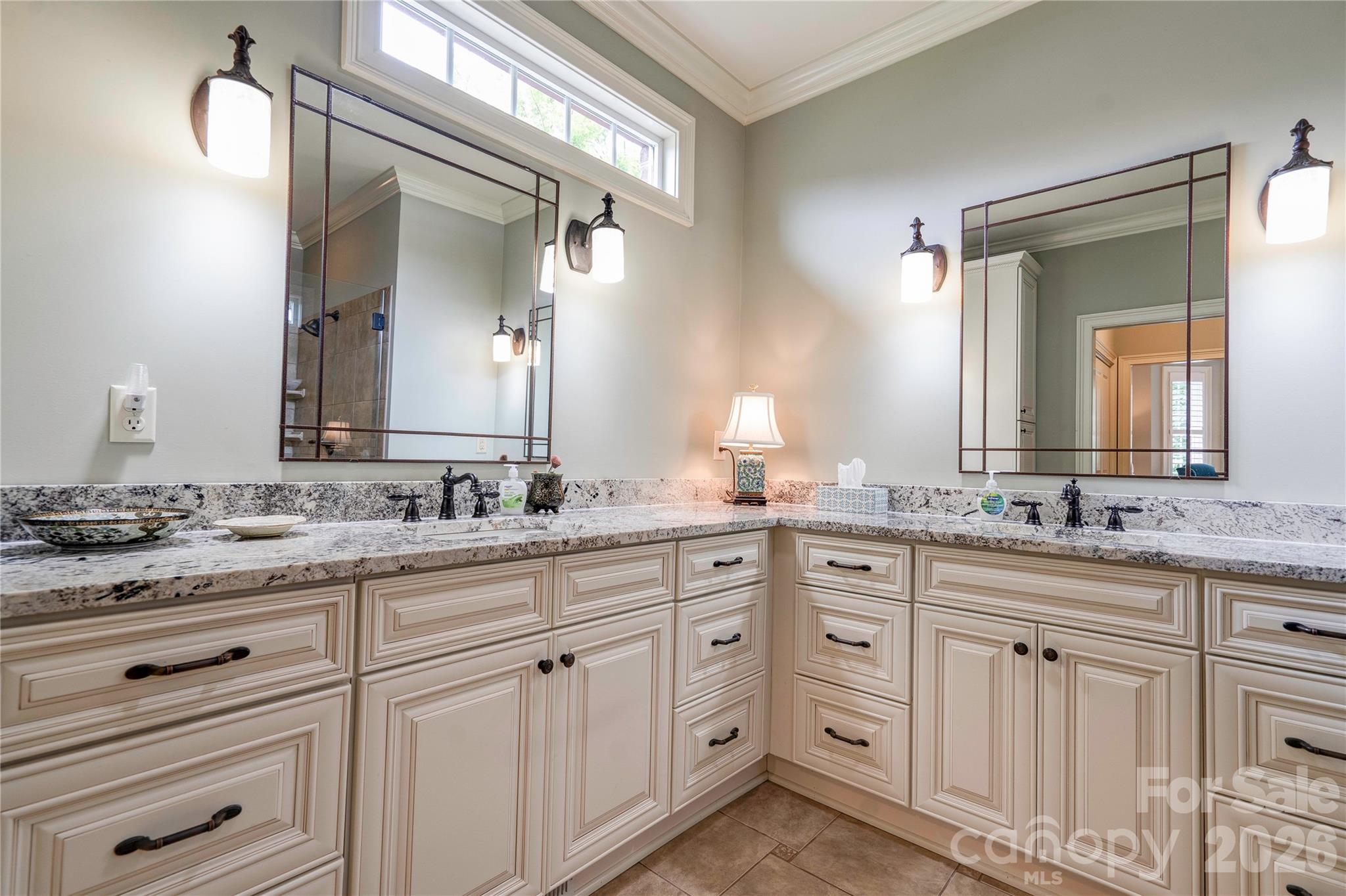 121 Blakemore Drive — Shelby