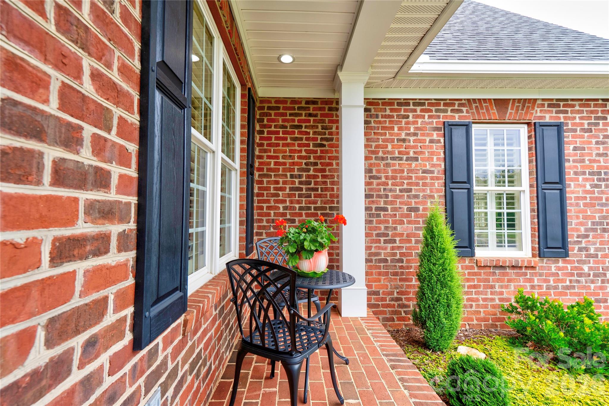 121 Blakemore Drive — Shelby