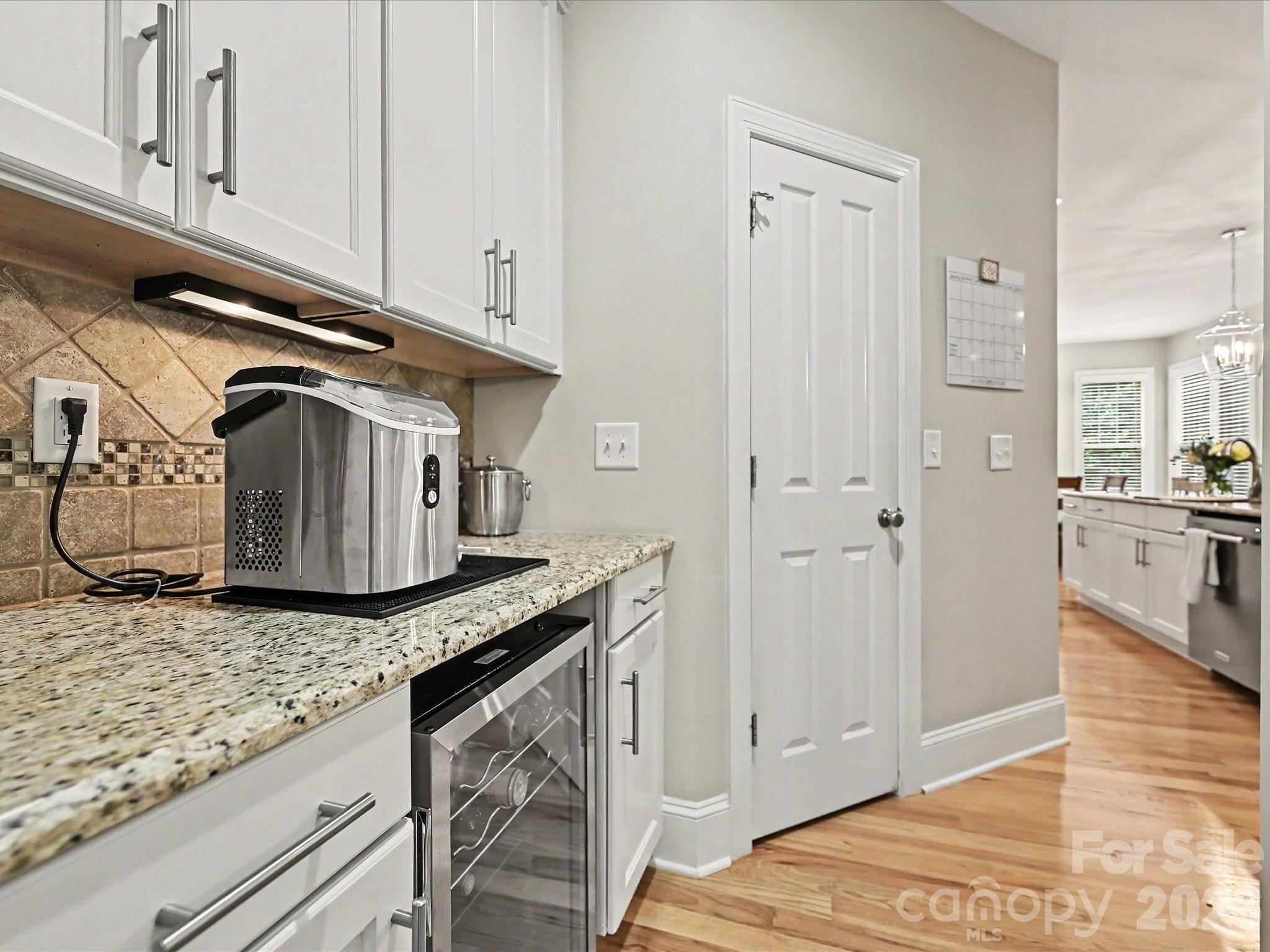 9643 Hampton Oaks Lane — Charlotte
