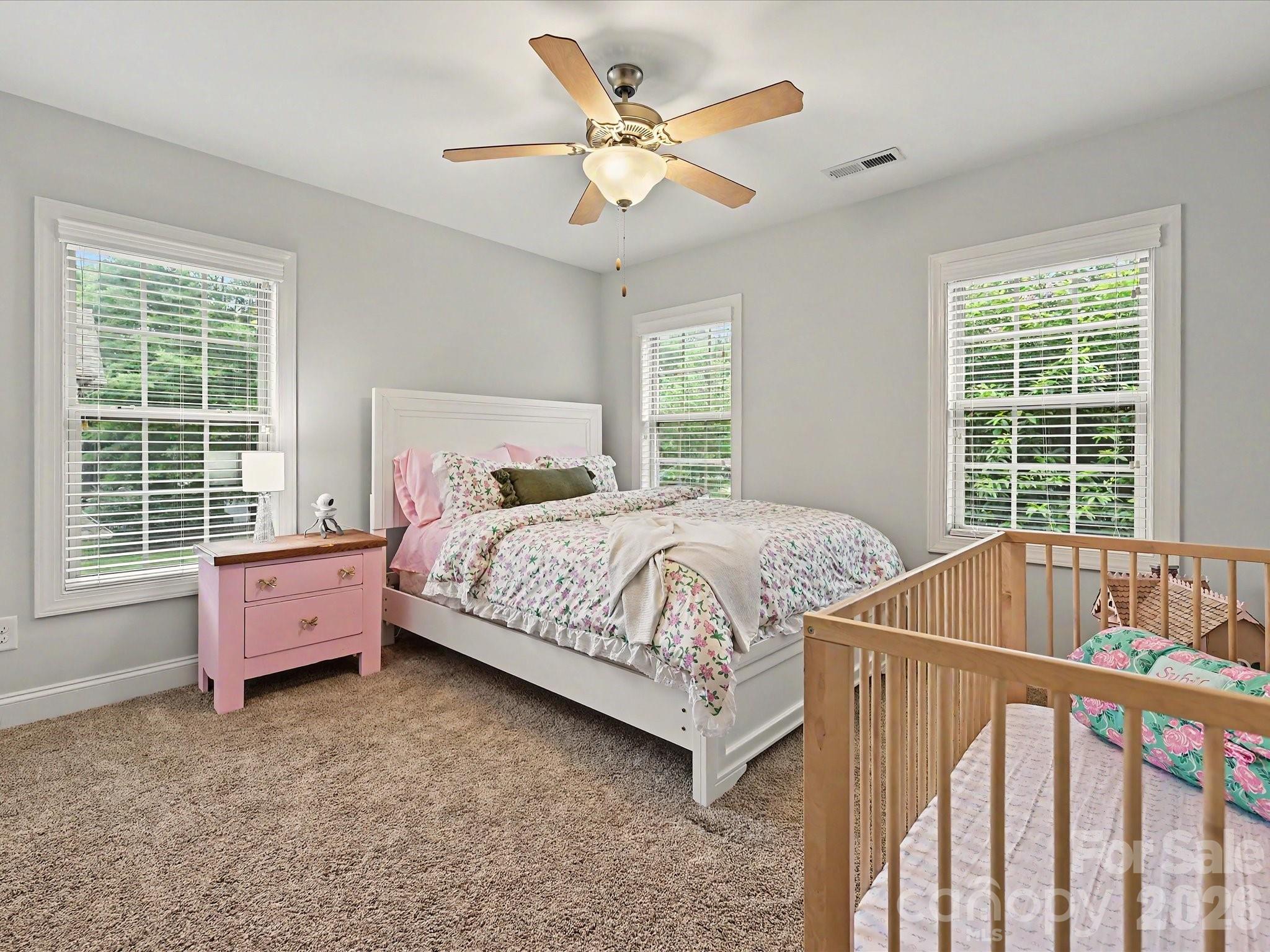 9643 Hampton Oaks Lane — Charlotte