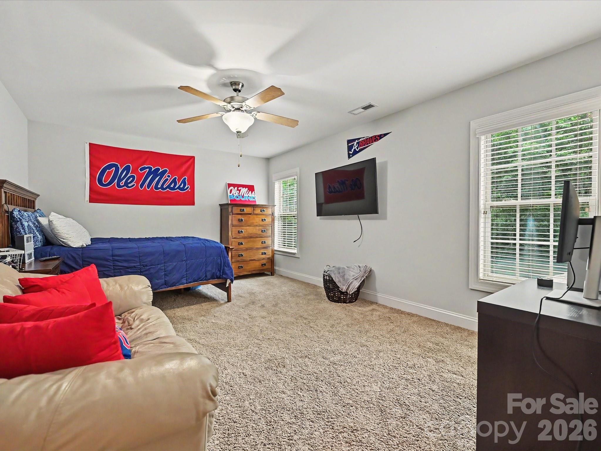 9643 Hampton Oaks Lane — Charlotte