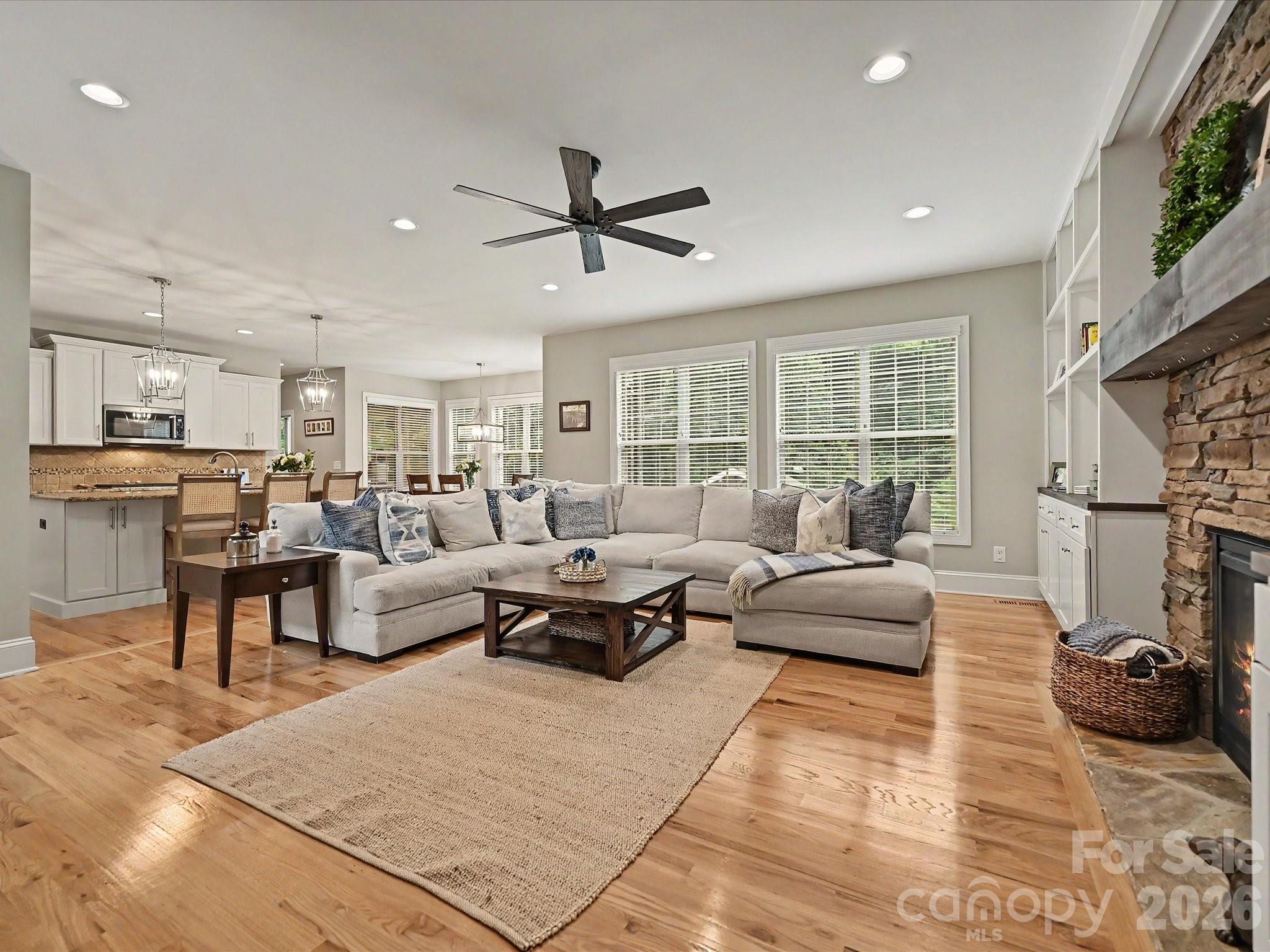 9643 Hampton Oaks Lane — Charlotte