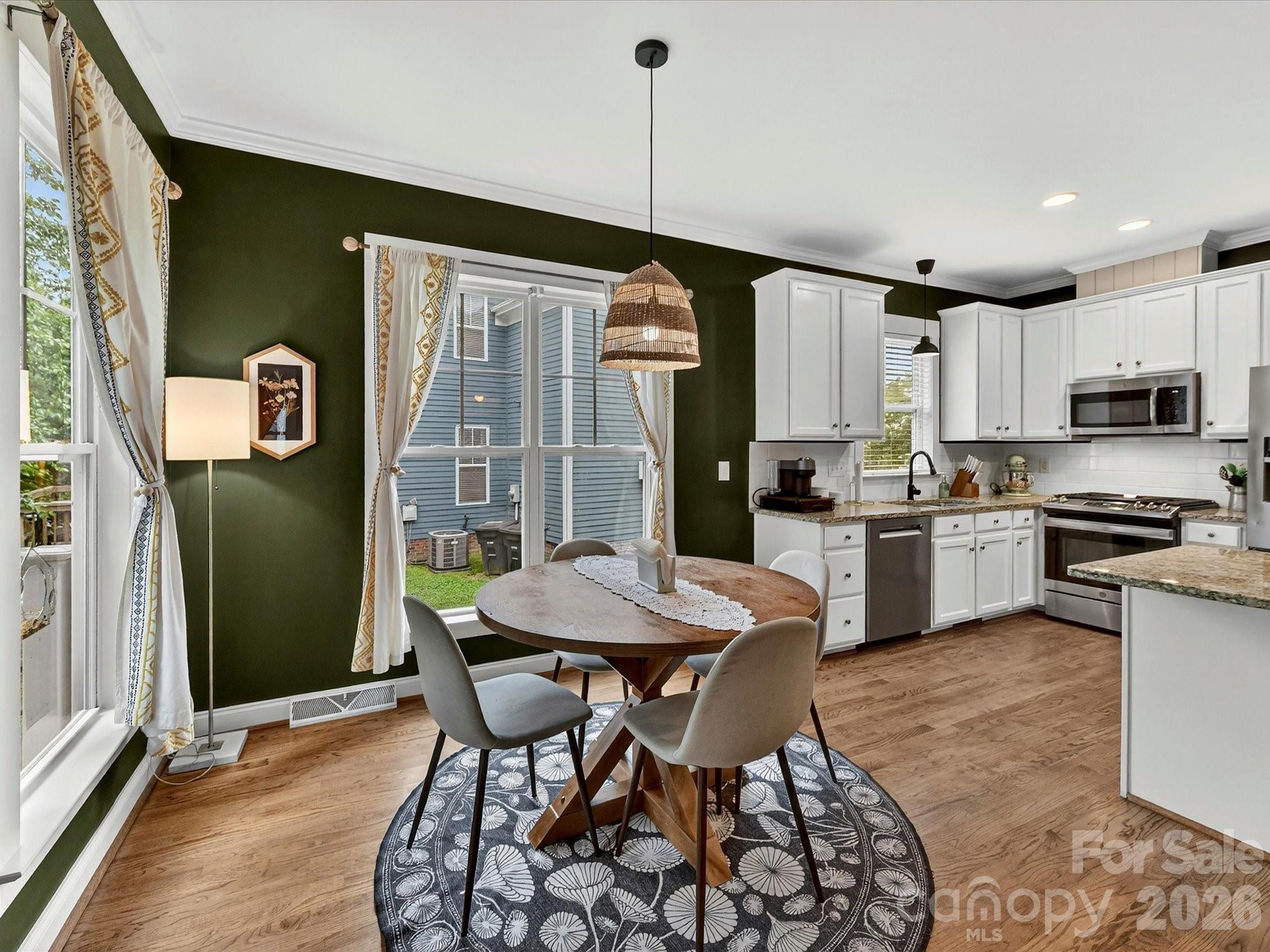 7553 Thorn Creek Lane — Tega Cay