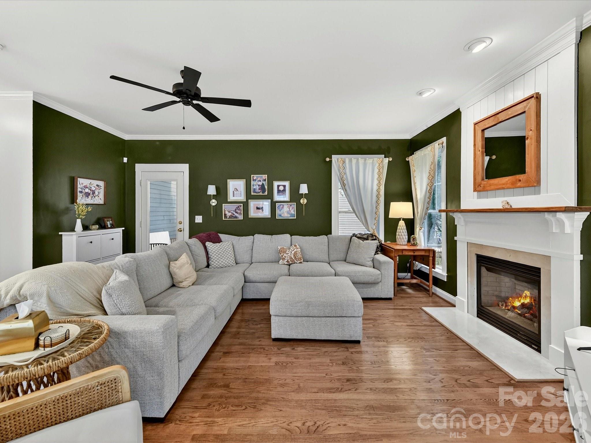 7553 Thorn Creek Lane — Tega Cay