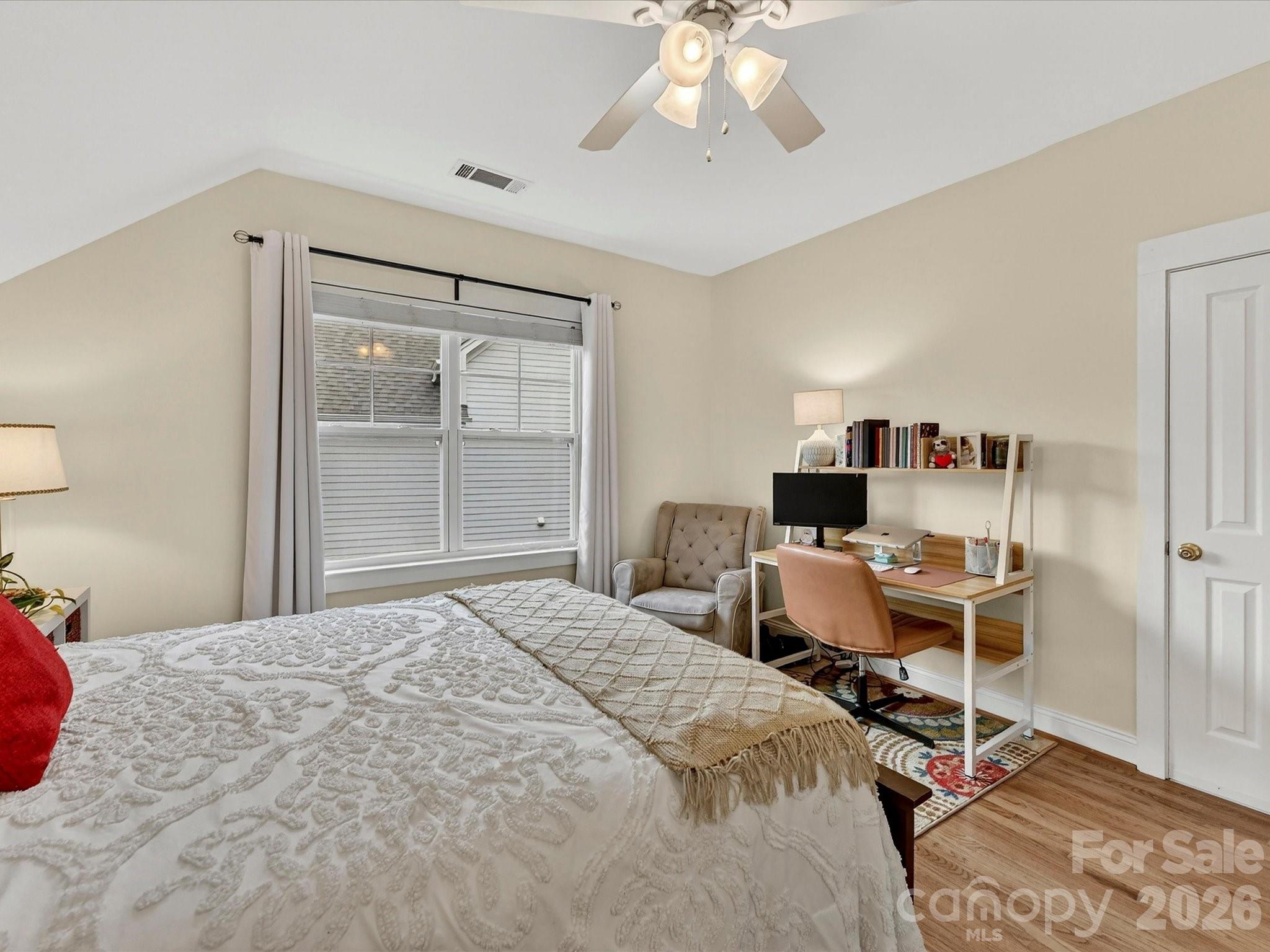 7553 Thorn Creek Lane — Tega Cay