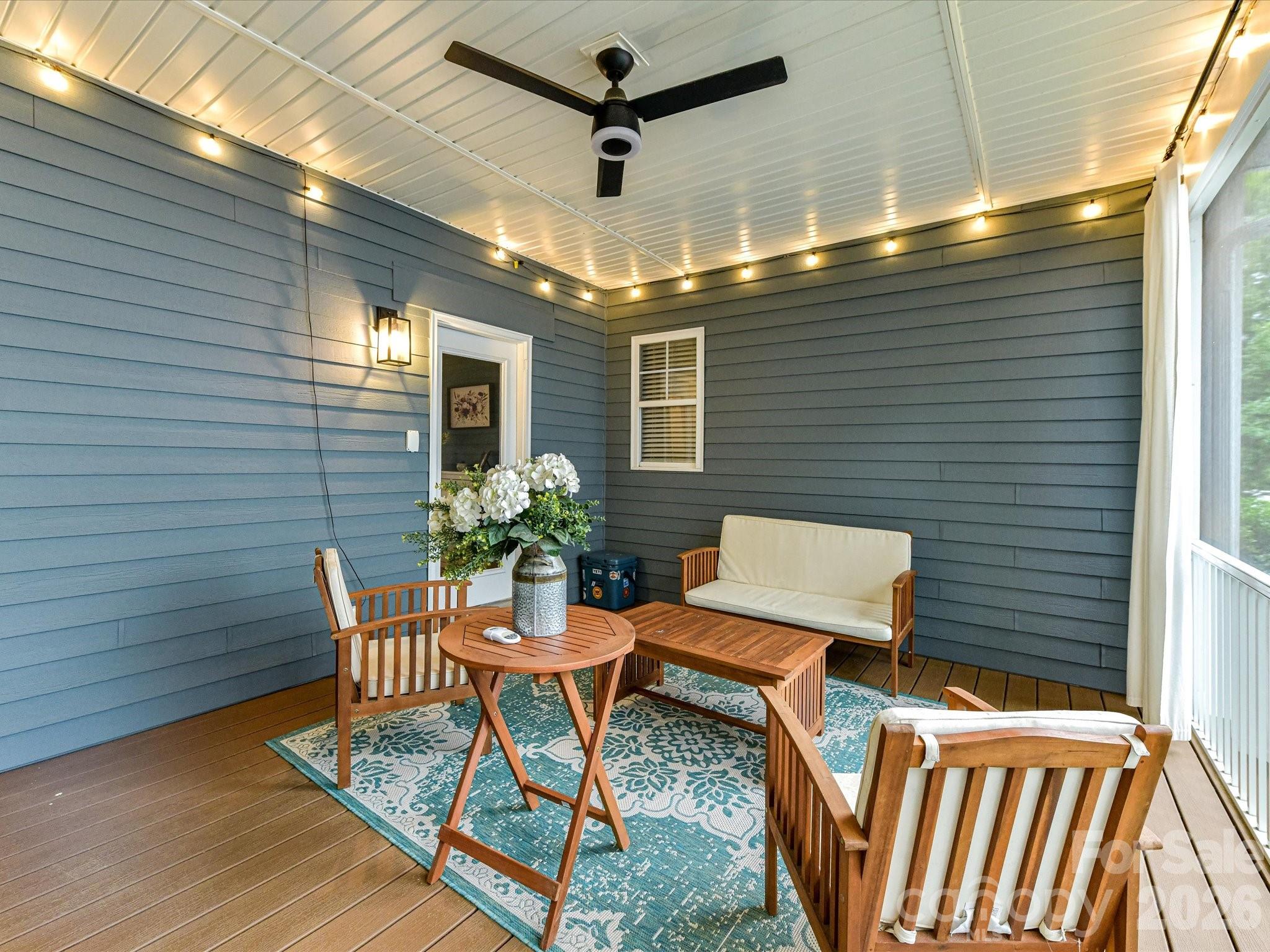 7553 Thorn Creek Lane — Tega Cay