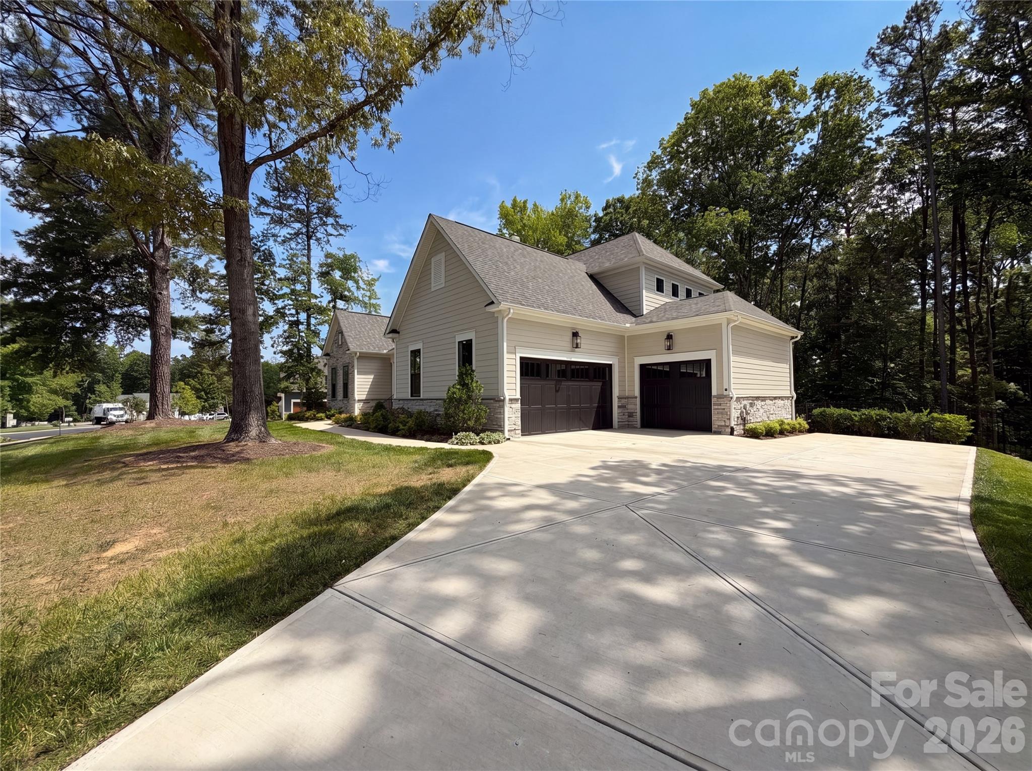 1020 Irish Creek Drive — Landis