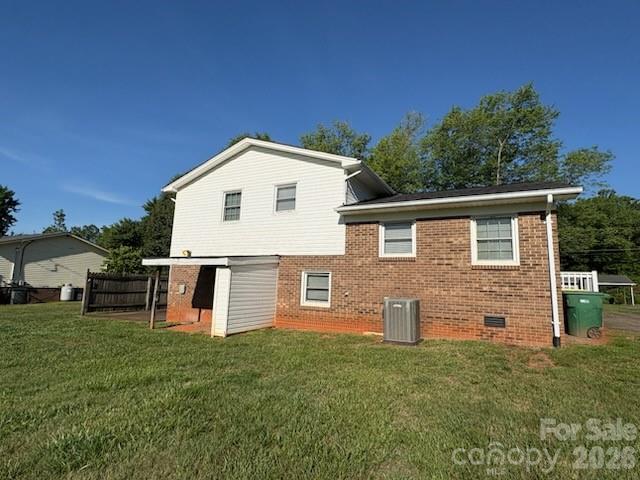 122 Wallace Street — Boonville