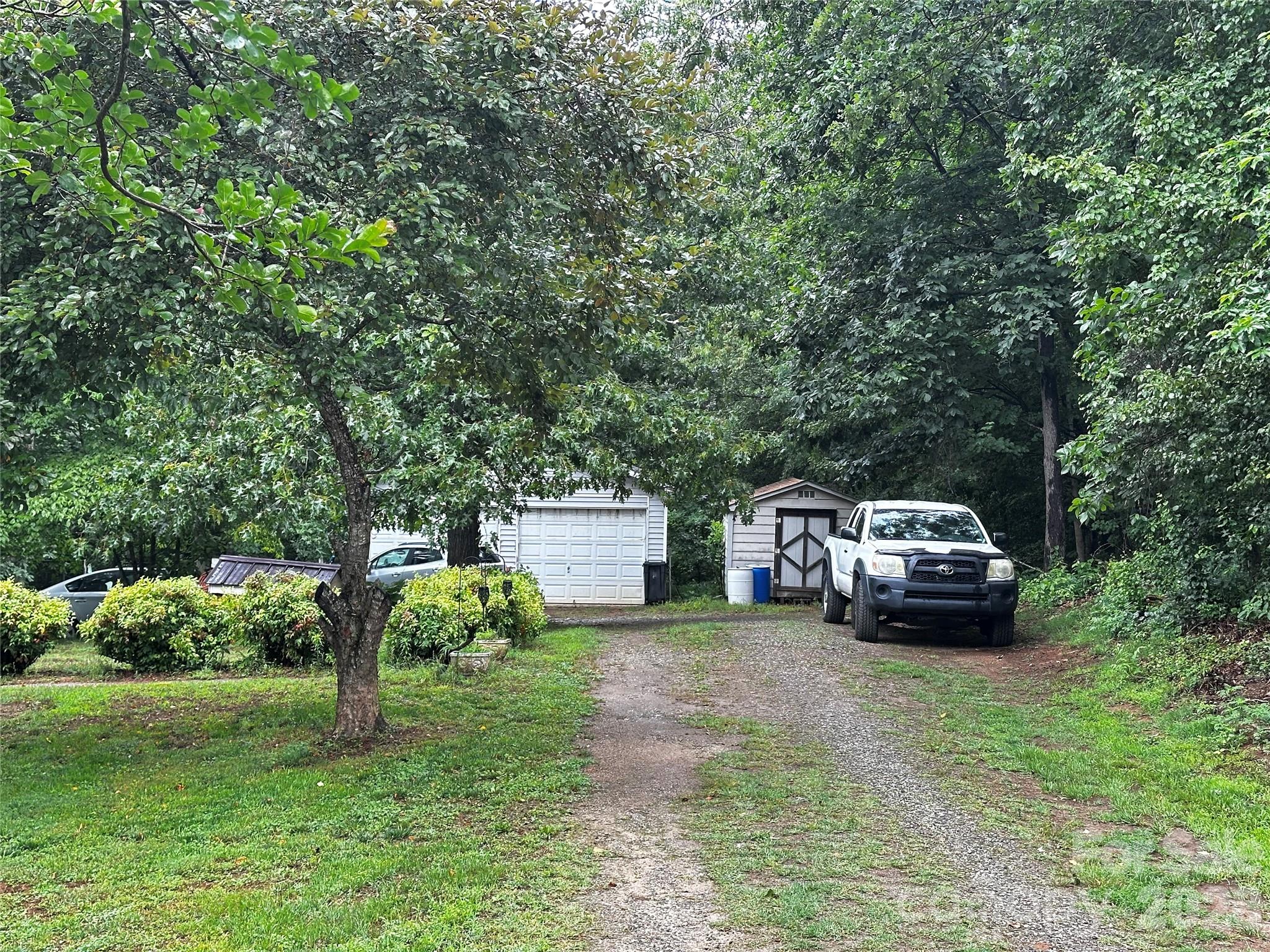713 Cedar Grove Church Road — Vale