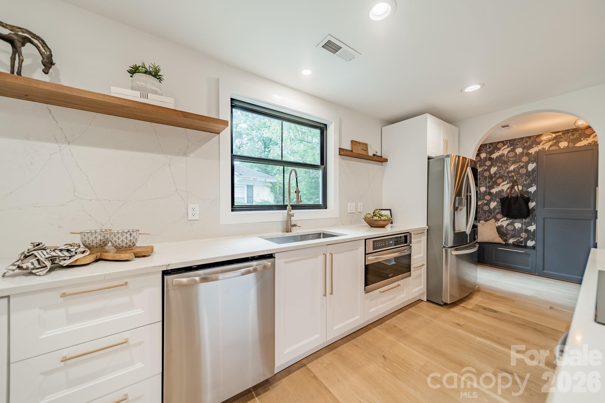 2528 Providence Road — Charlotte