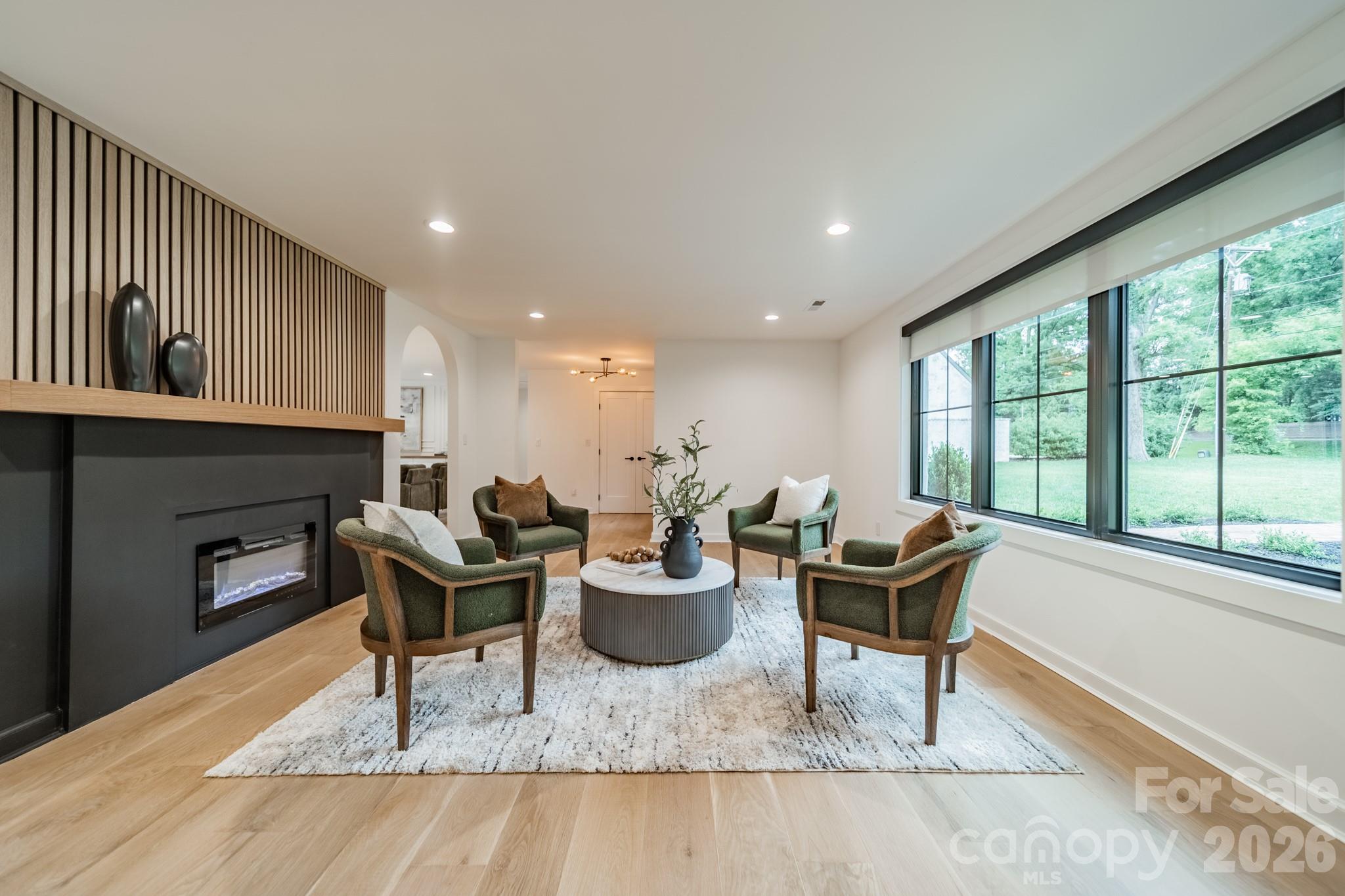 2528 Providence Road — Charlotte