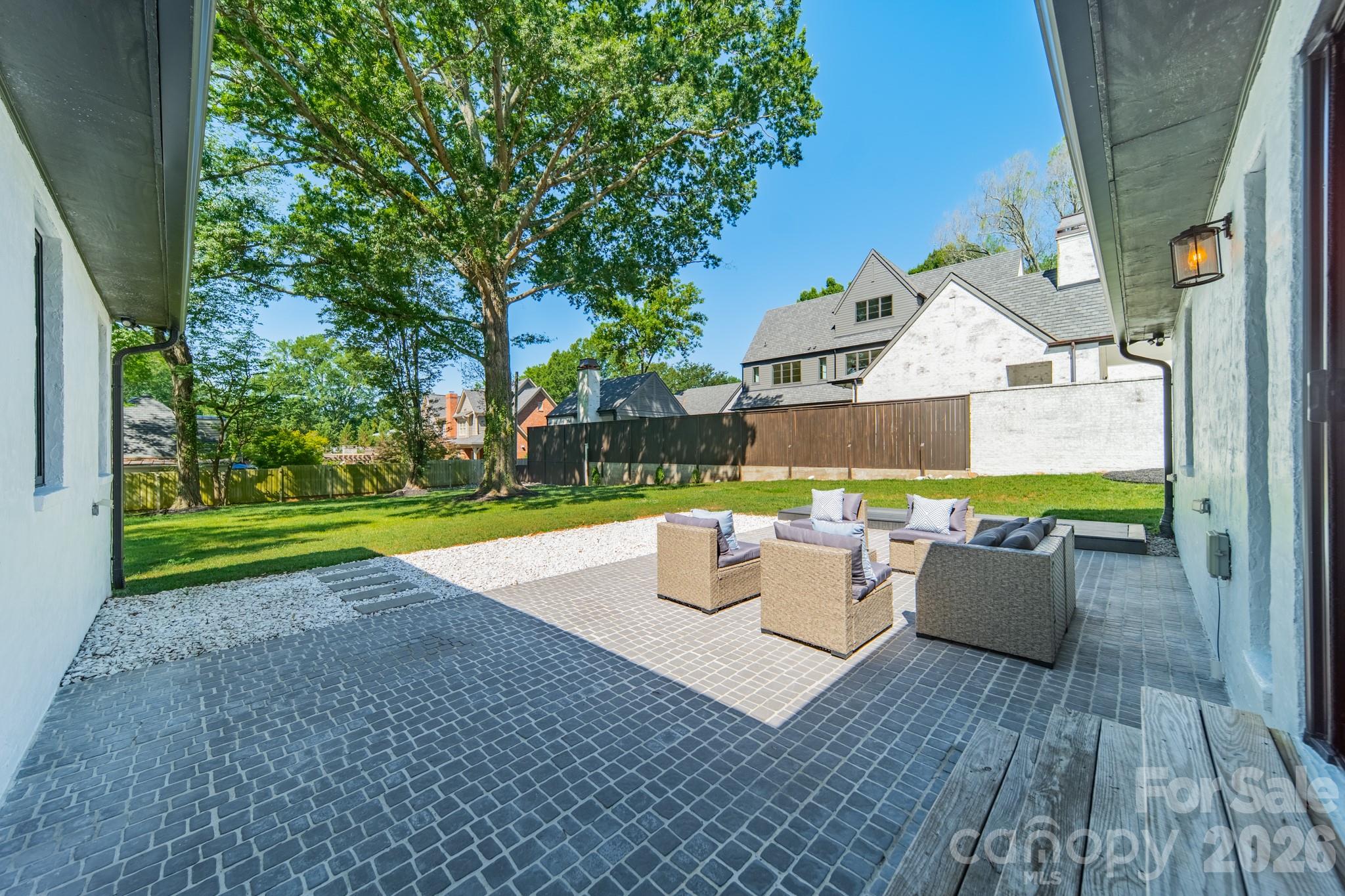 2528 Providence Road — Charlotte