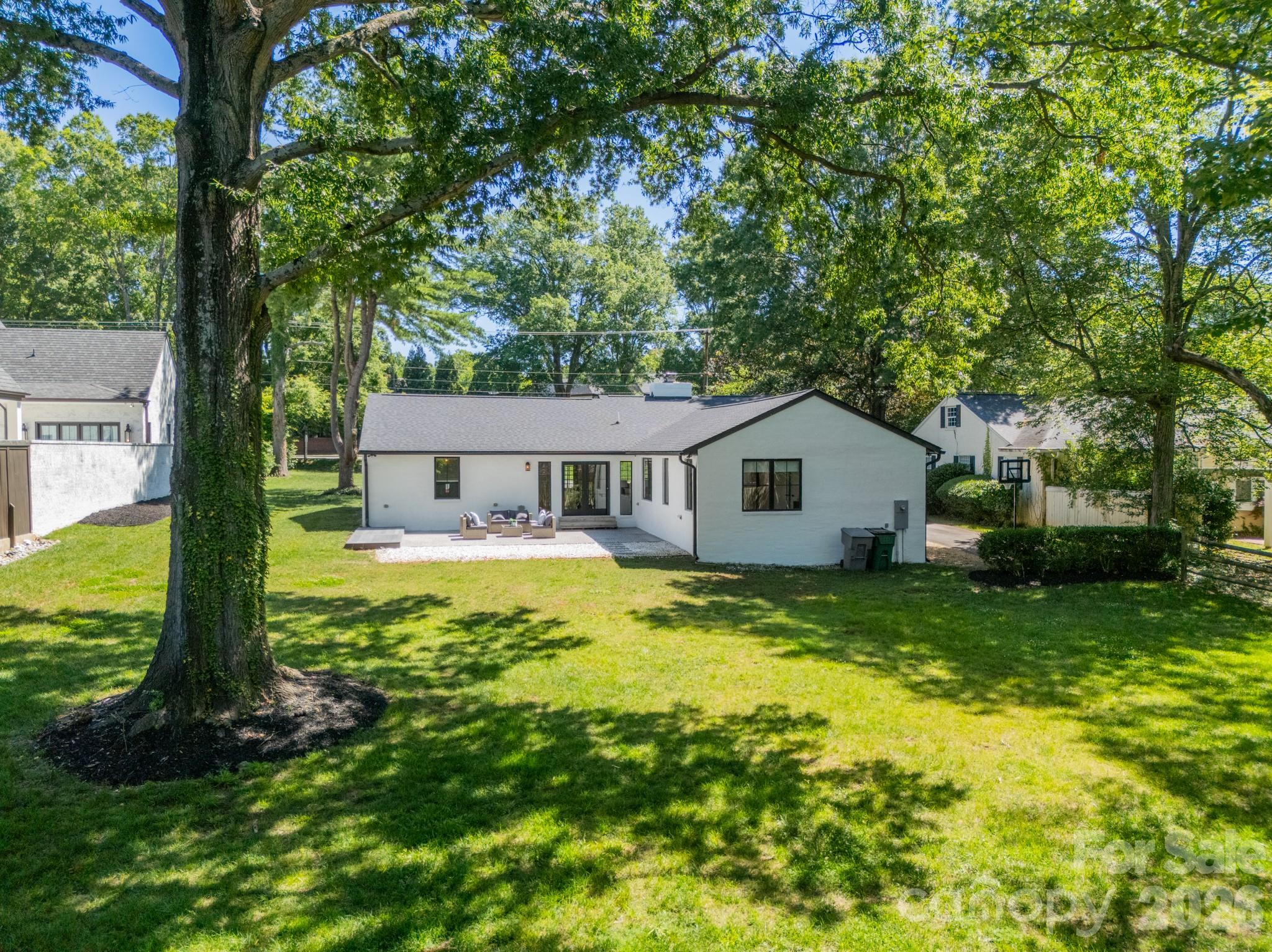 2528 Providence Road — Charlotte