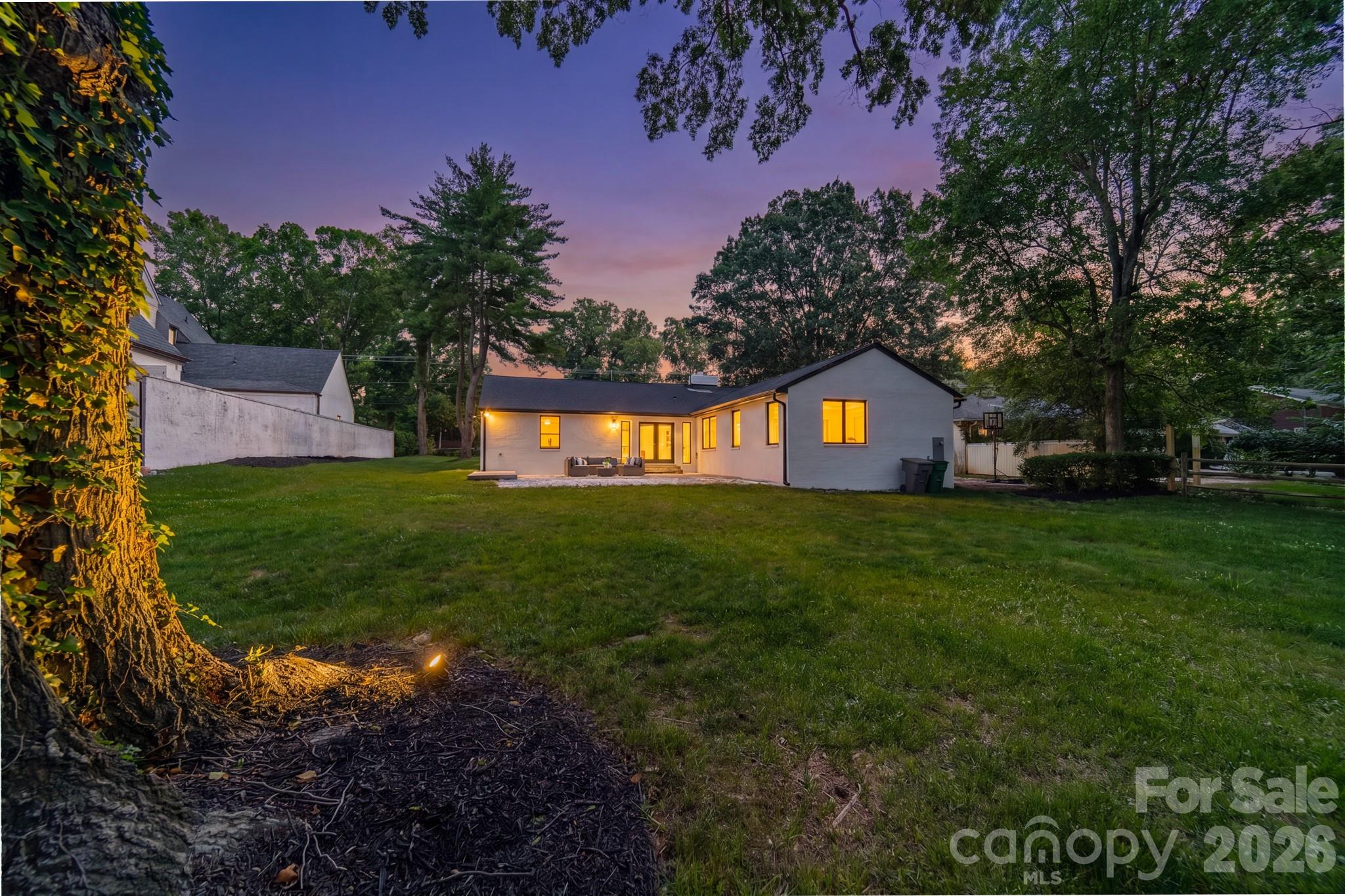2528 Providence Road — Charlotte