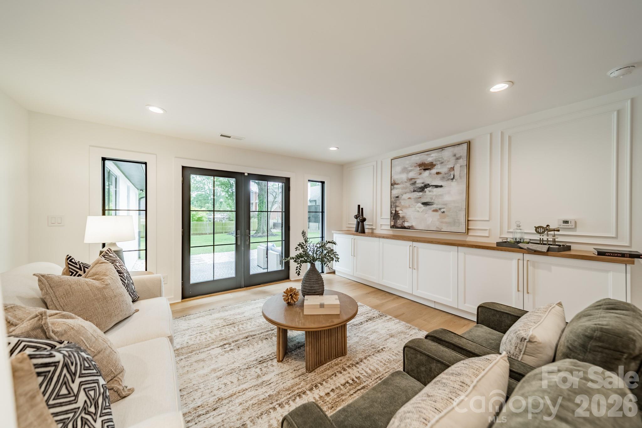 2528 Providence Road — Charlotte
