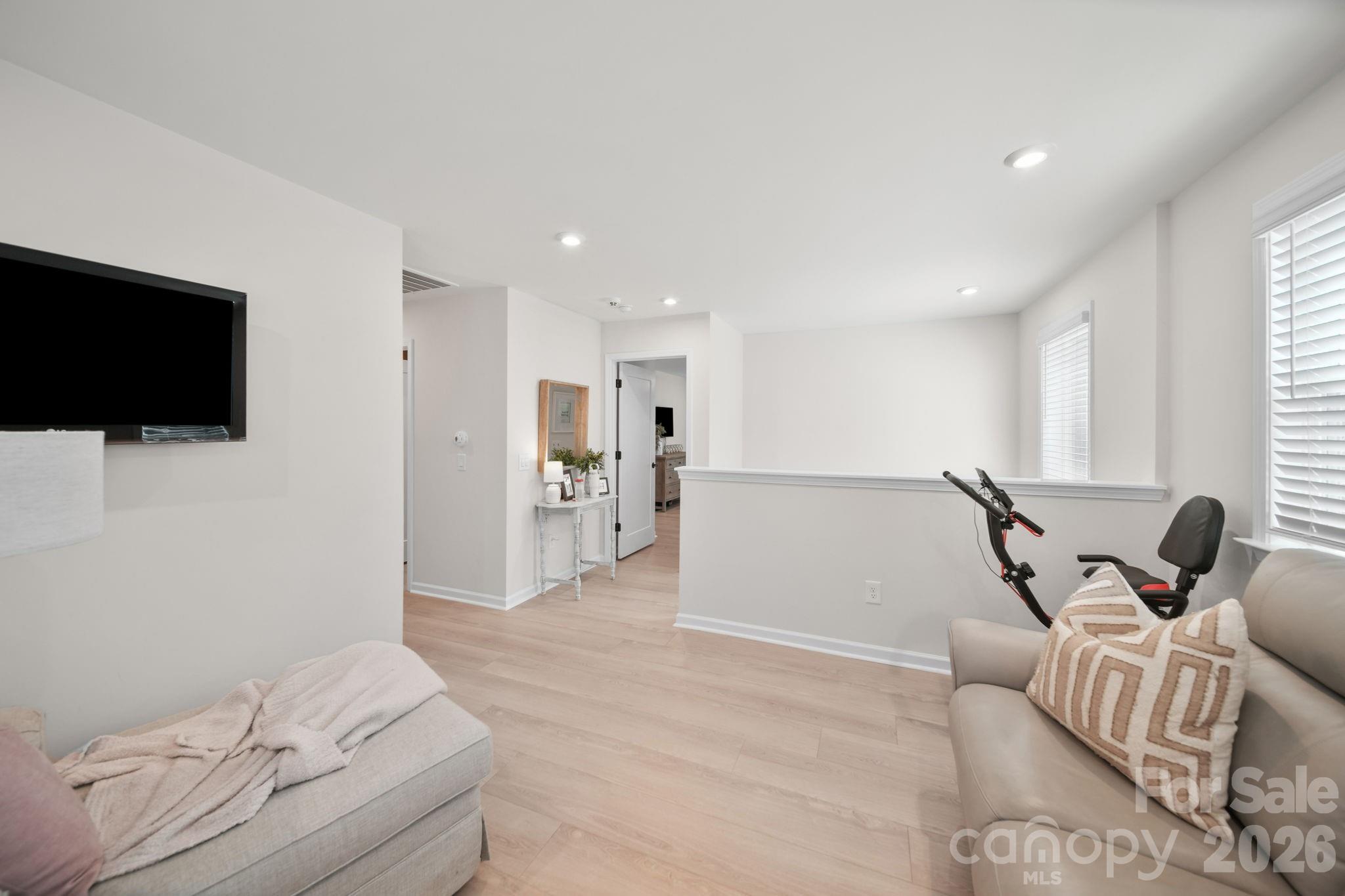 8114 Franklin Trail Street — Charlotte