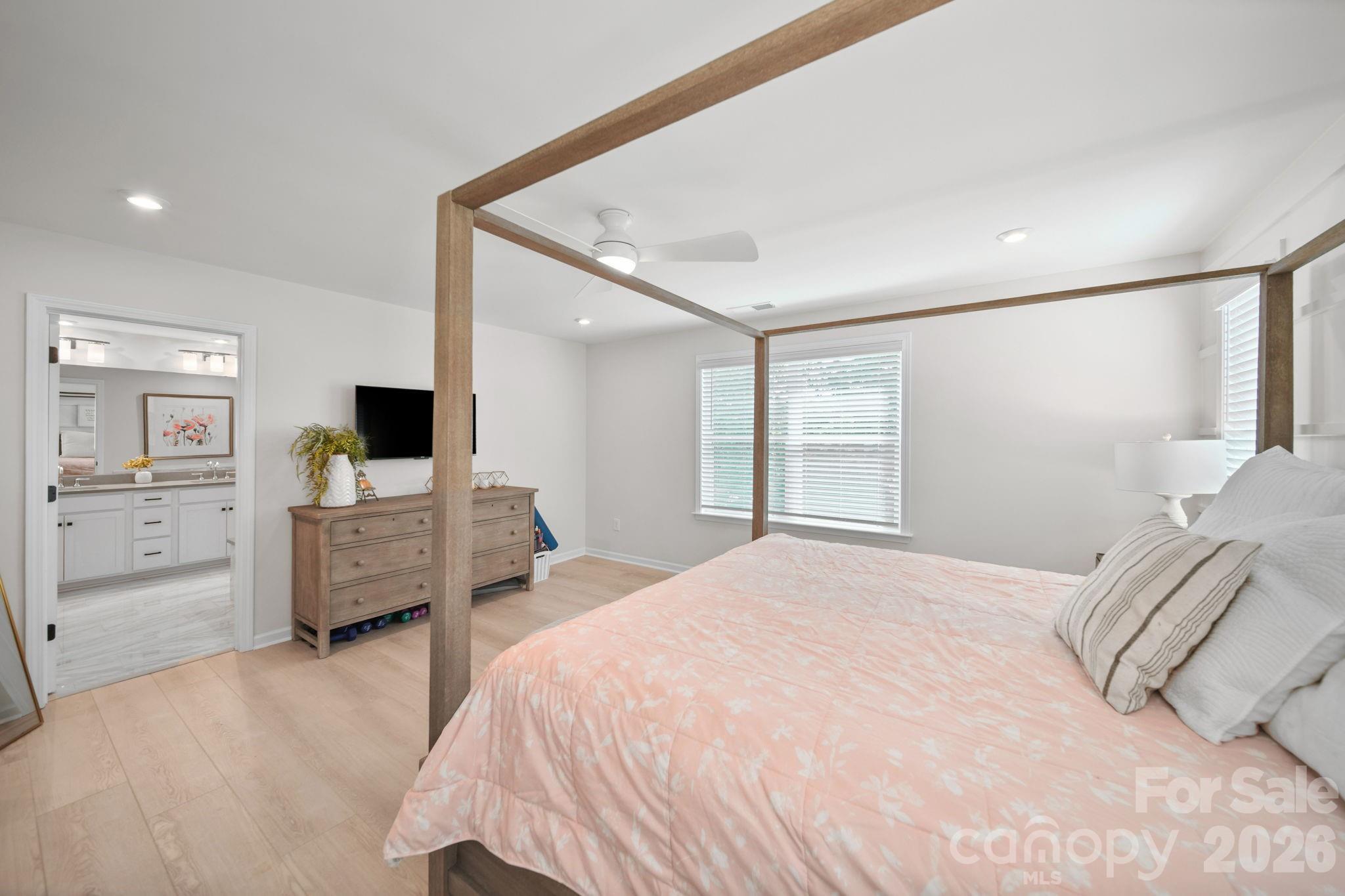8114 Franklin Trail Street — Charlotte