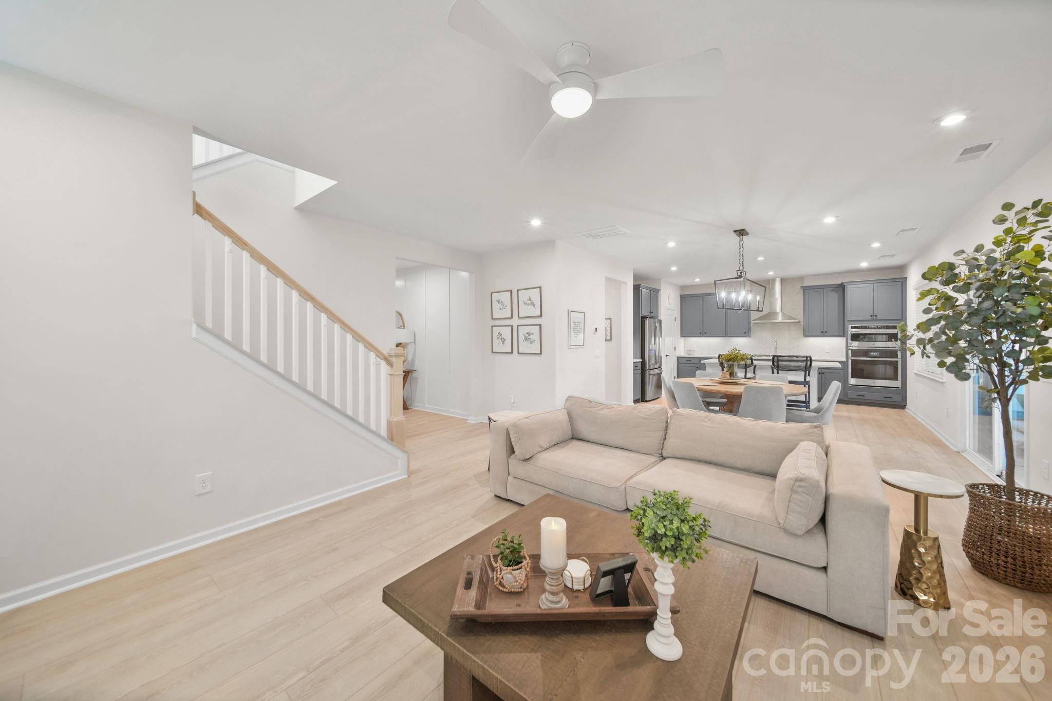 8114 Franklin Trail Street — Charlotte