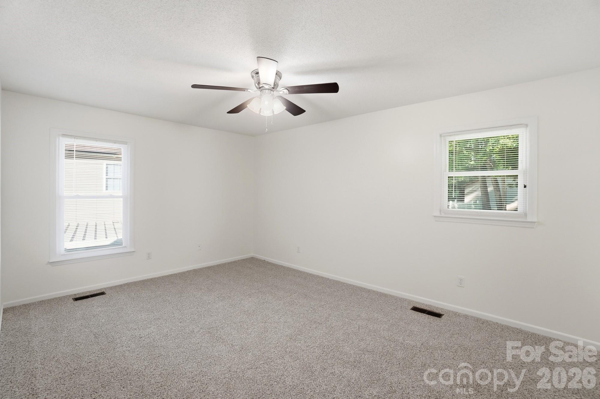 4604 Oakwood Circle — Gastonia