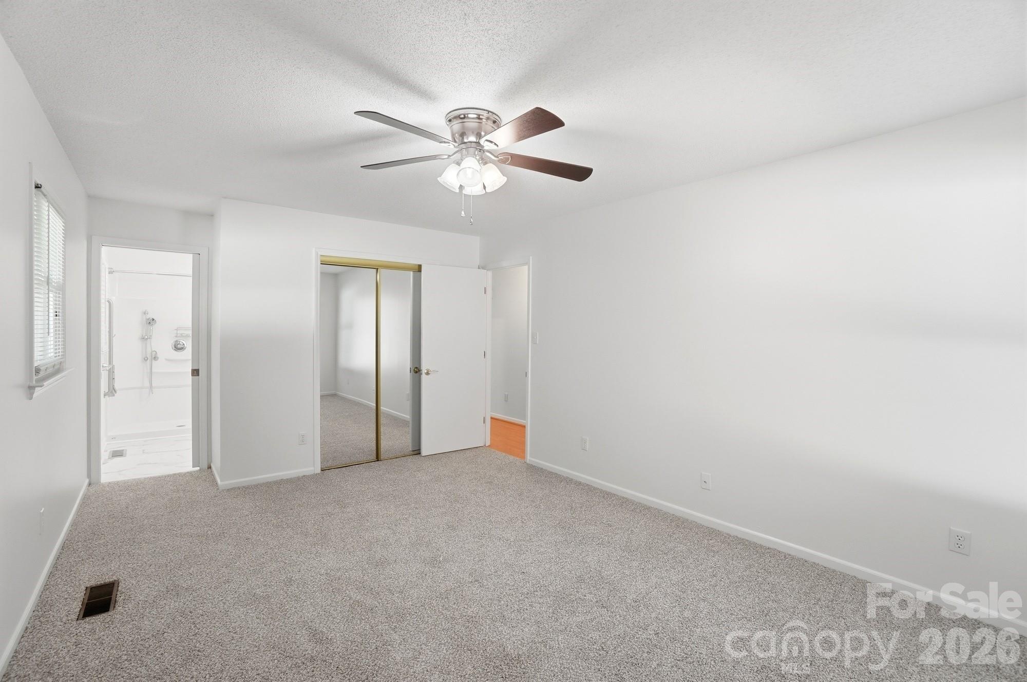 4604 Oakwood Circle — Gastonia