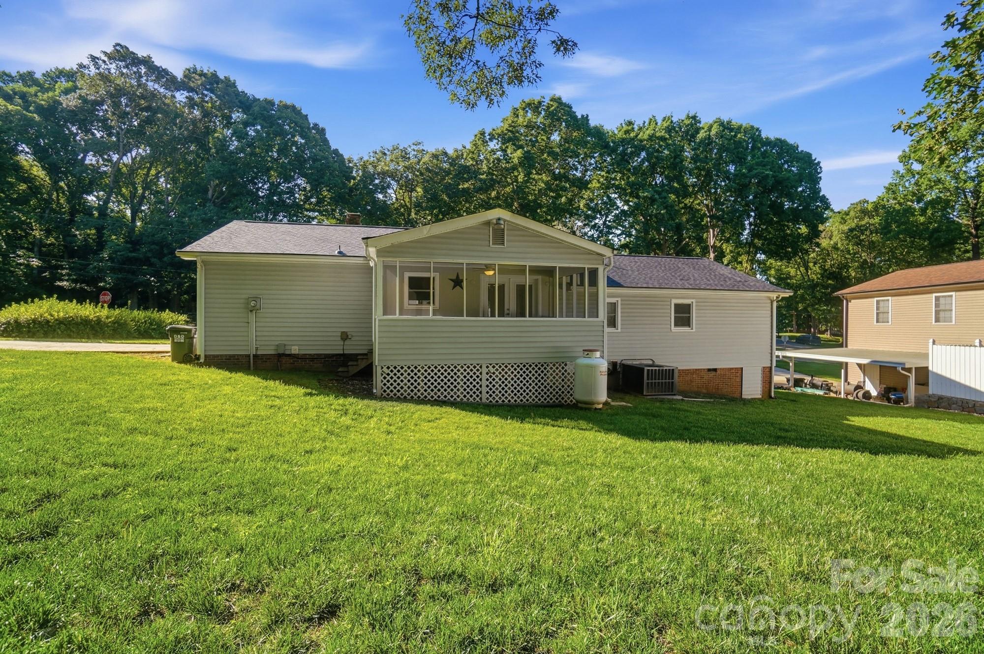 4604 Oakwood Circle — Gastonia