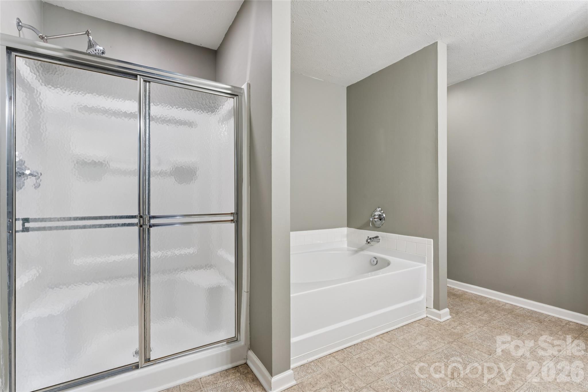 5623 Hammermill Drive — Harrisburg