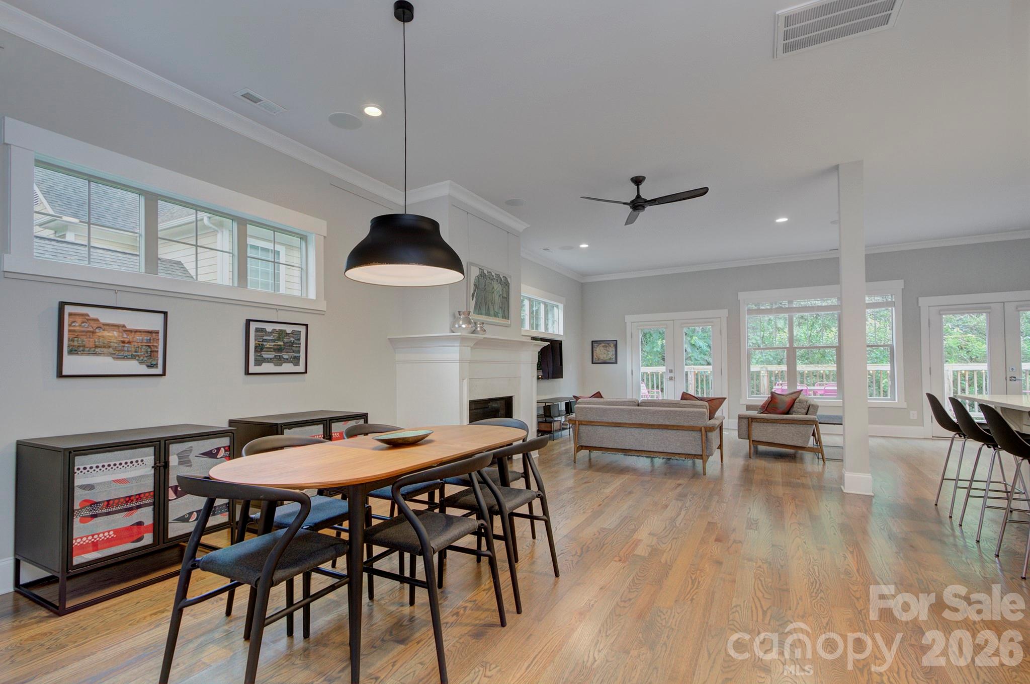 2109 Lanier Avenue — Charlotte