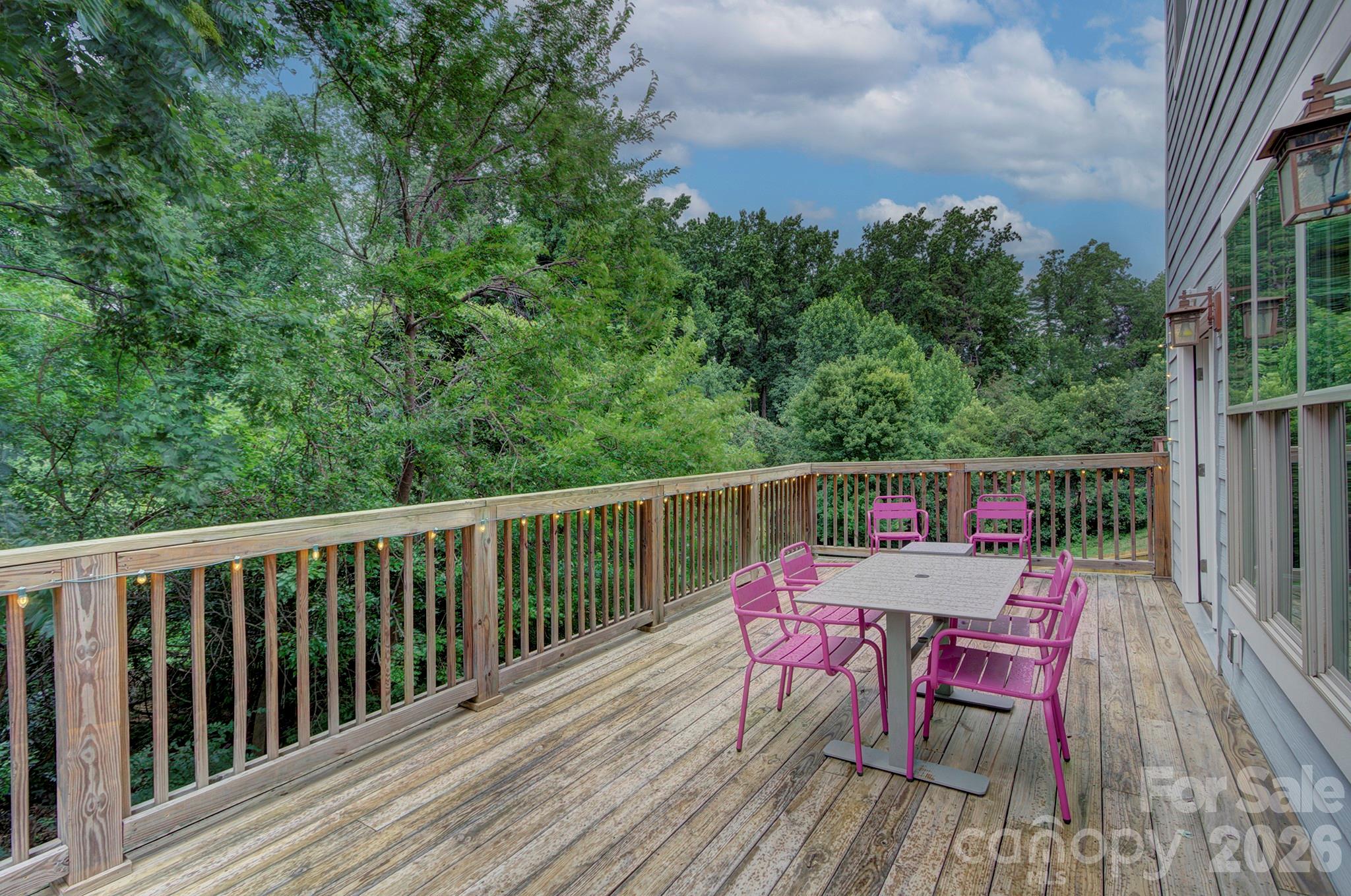2109 Lanier Avenue — Charlotte
