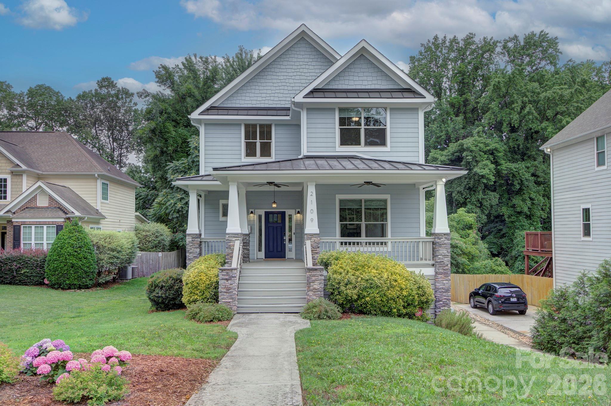 2109 Lanier Avenue — Charlotte