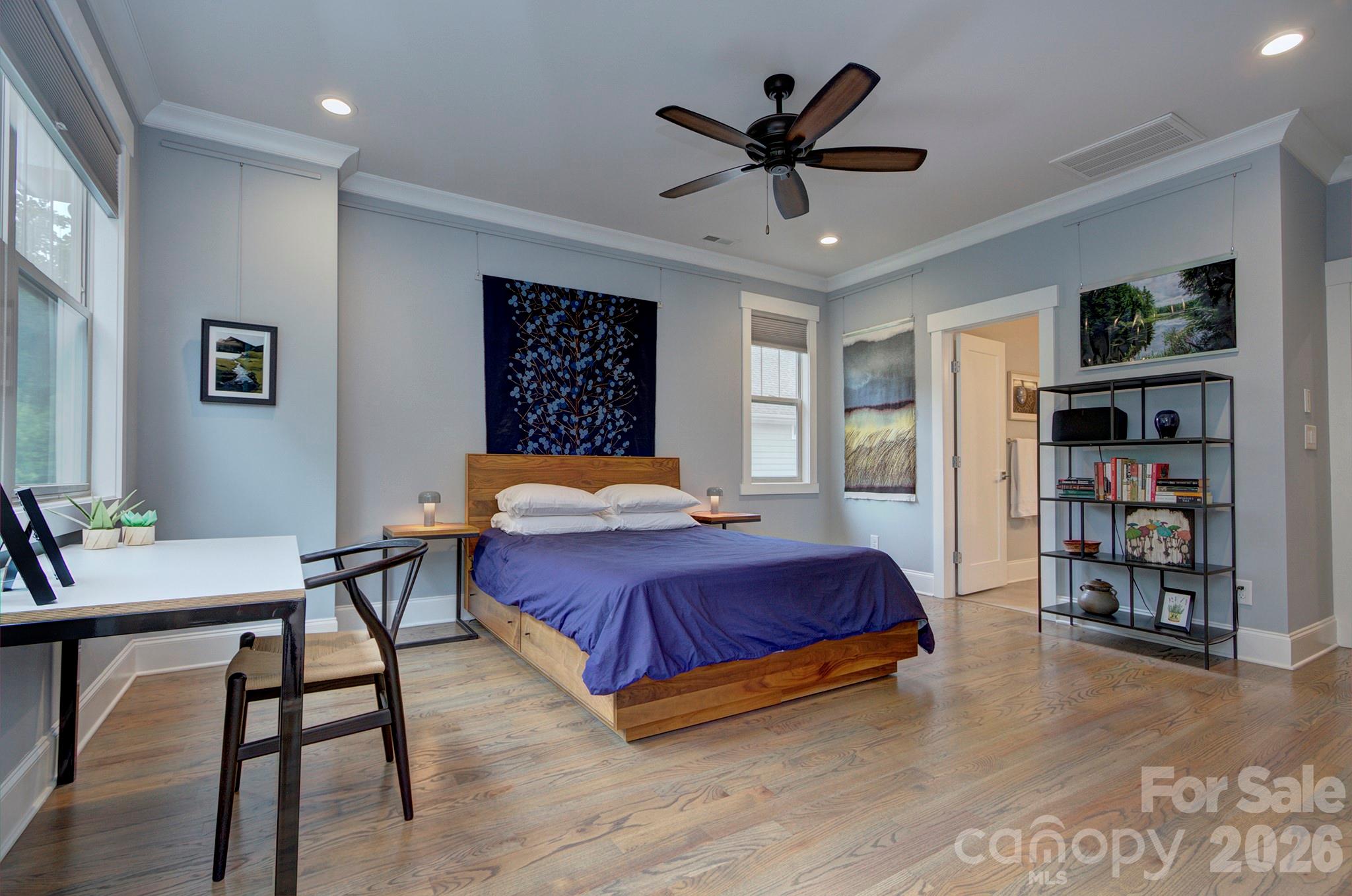 2109 Lanier Avenue — Charlotte