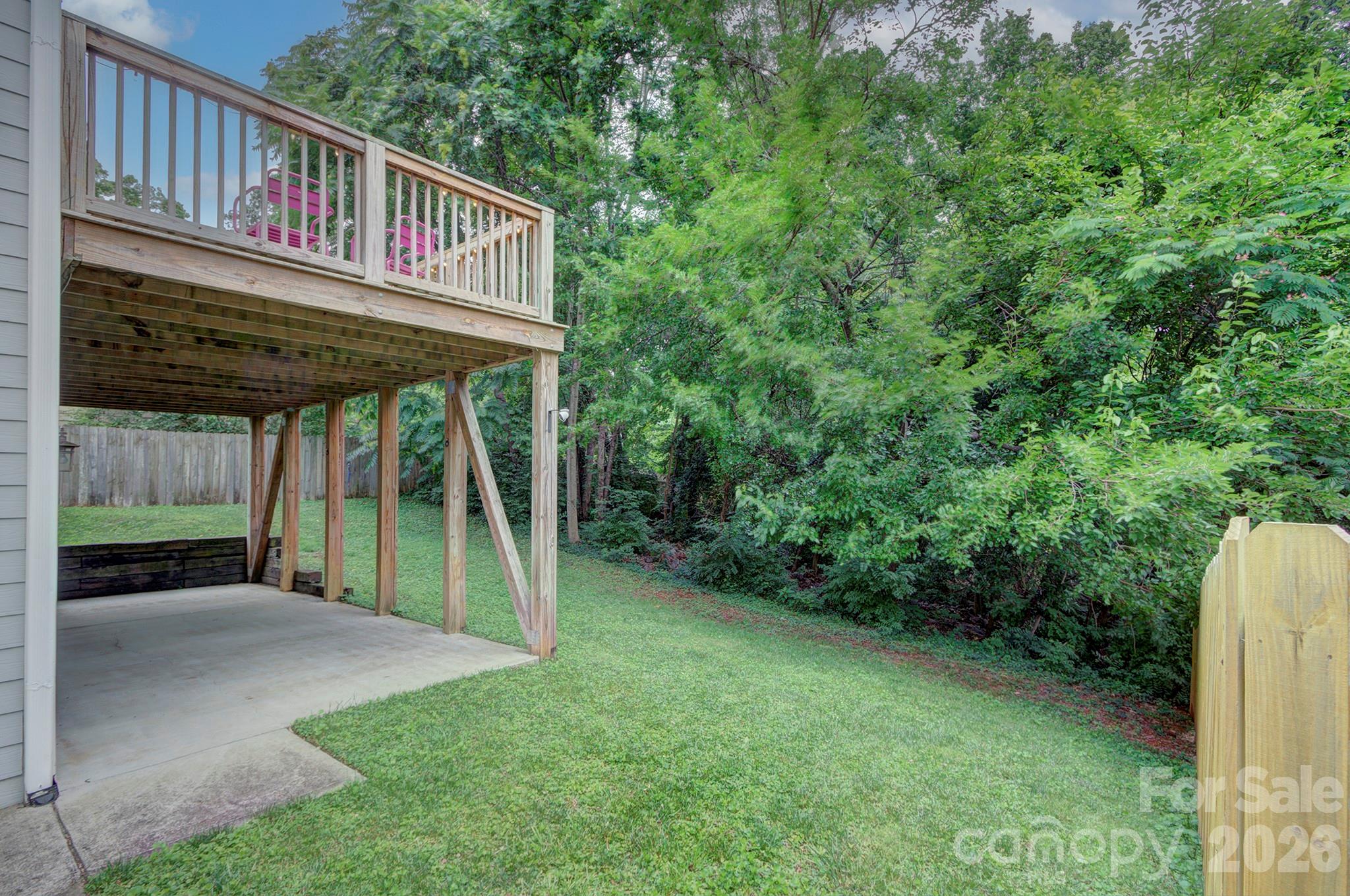 2109 Lanier Avenue — Charlotte