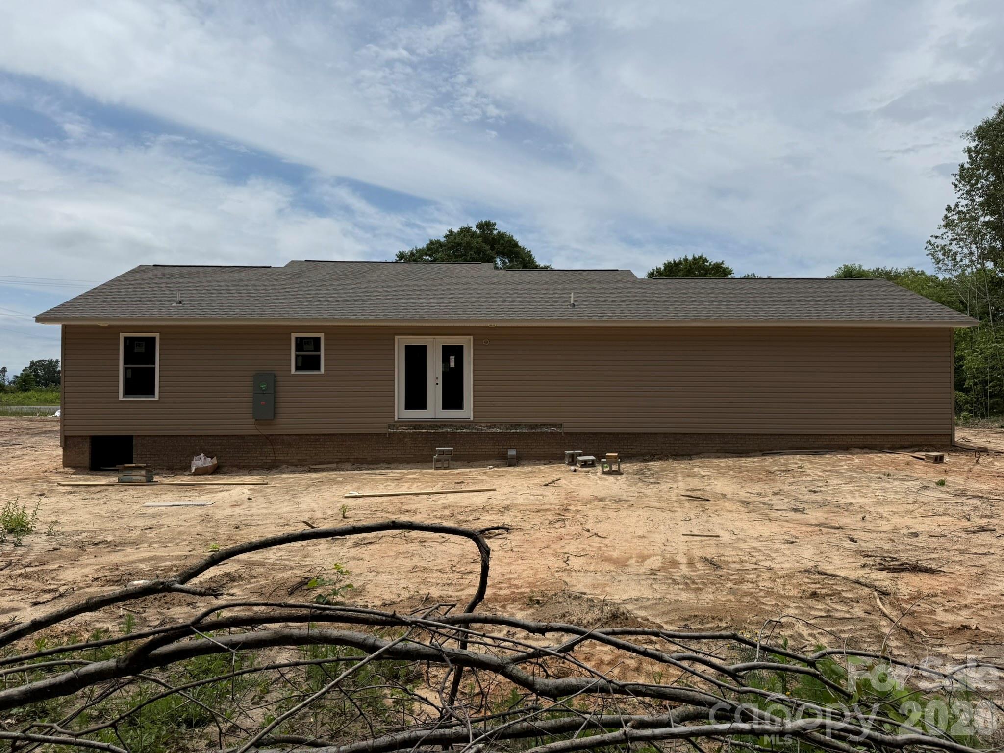 3014 Polkville Road — Shelby