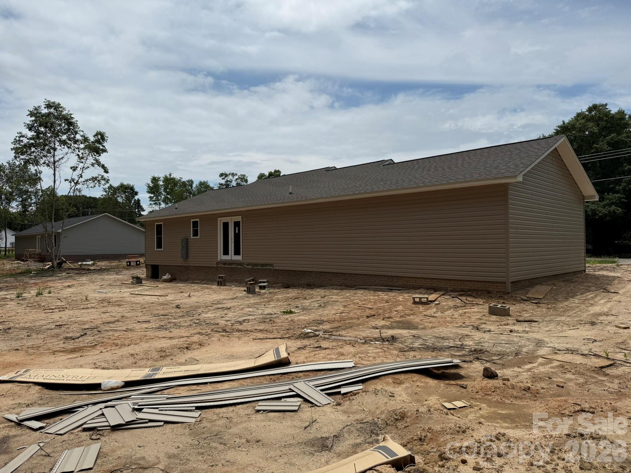 3014 Polkville Road — Shelby