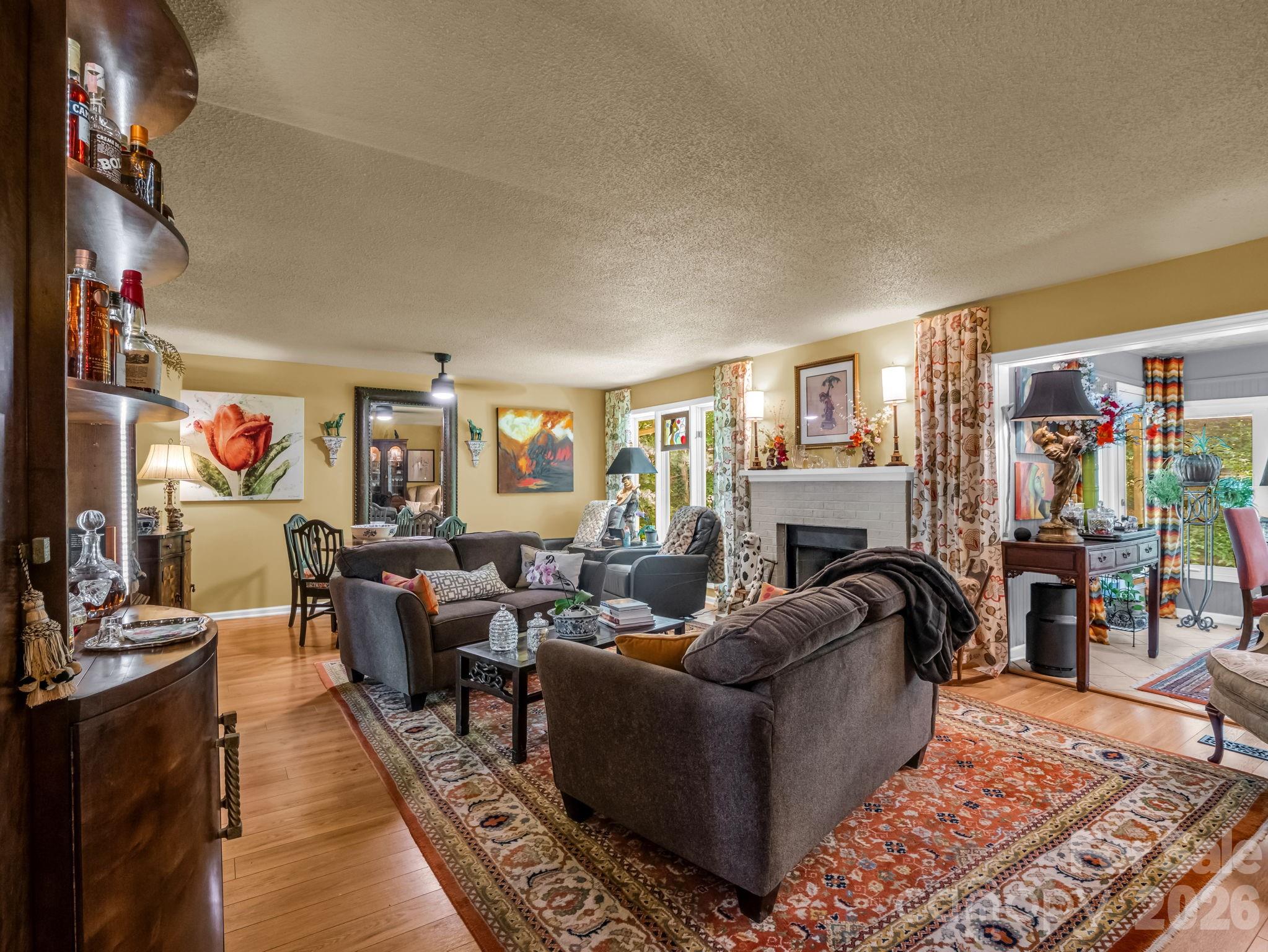 154 Fairlane Road — Columbus