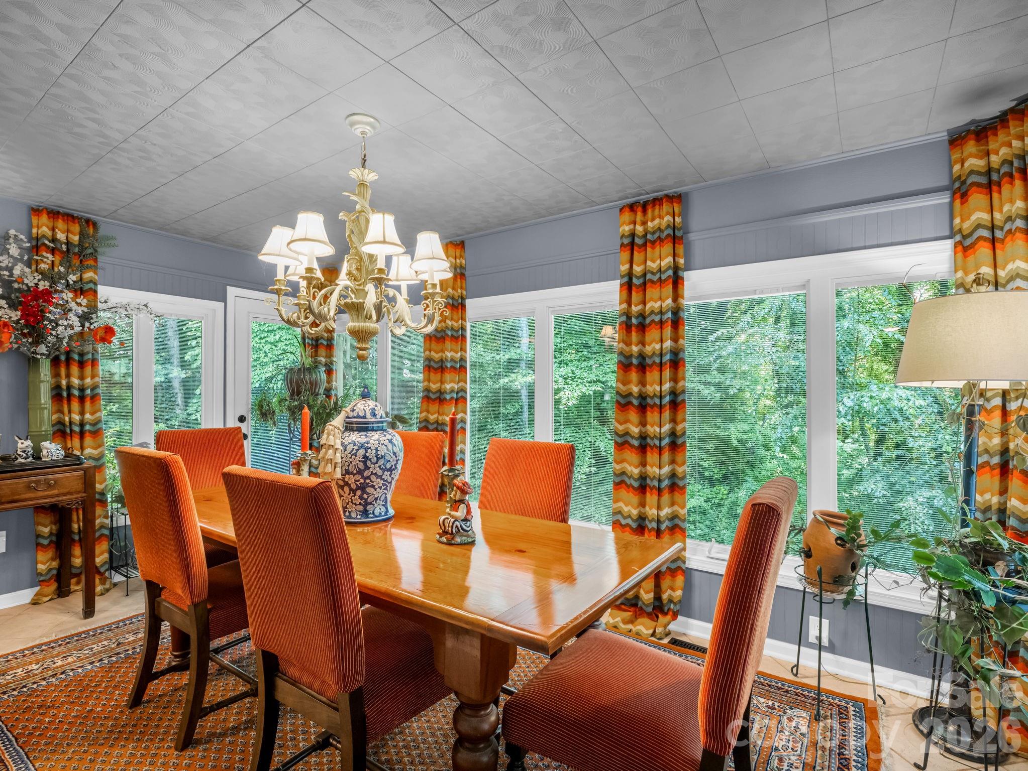 154 Fairlane Road — Columbus