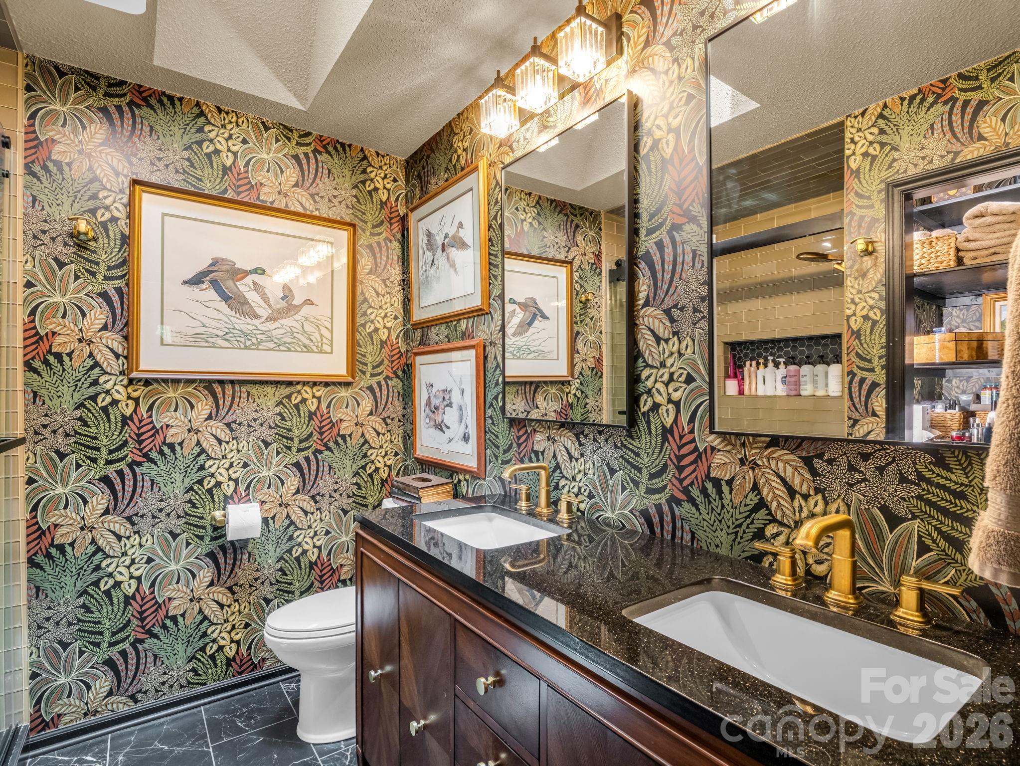 154 Fairlane Road — Columbus