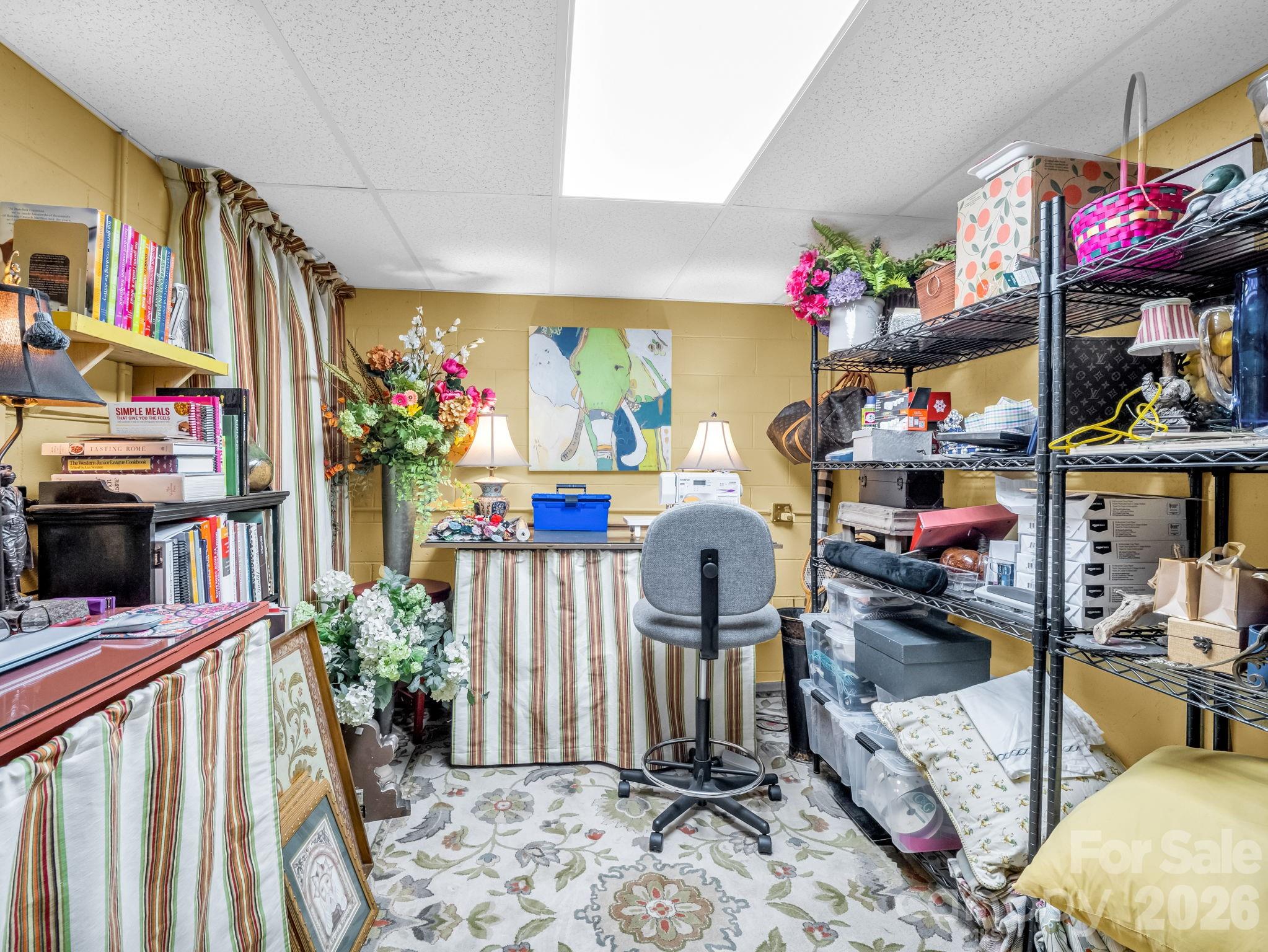154 Fairlane Road — Columbus