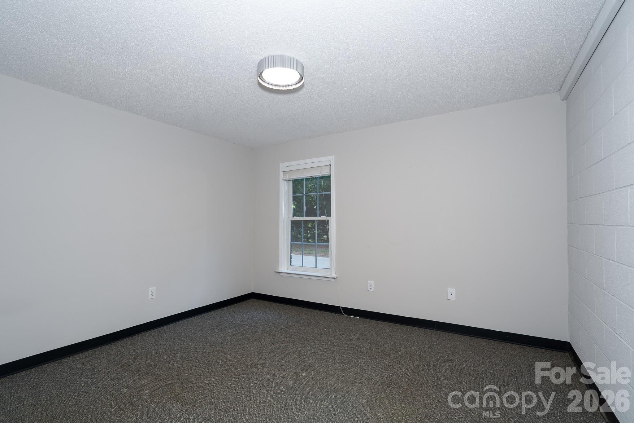 2116 Quail Drive NW — Concord