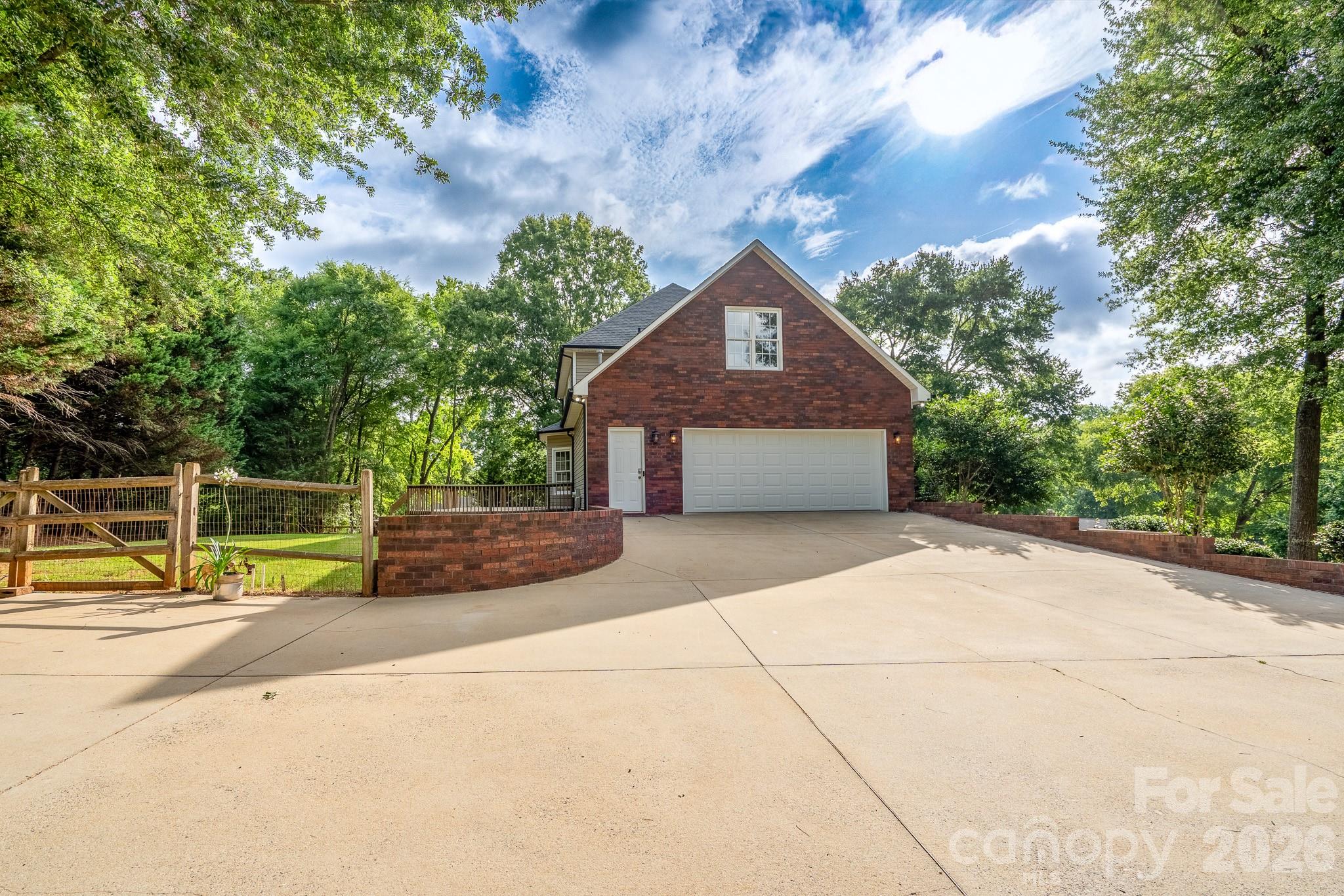 2116 Quail Drive NW — Concord