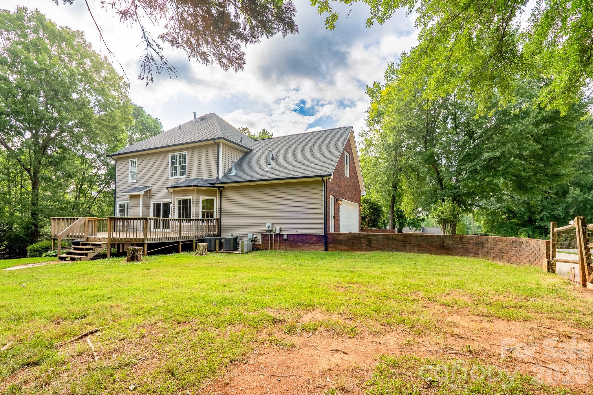2116 Quail Drive NW — Concord