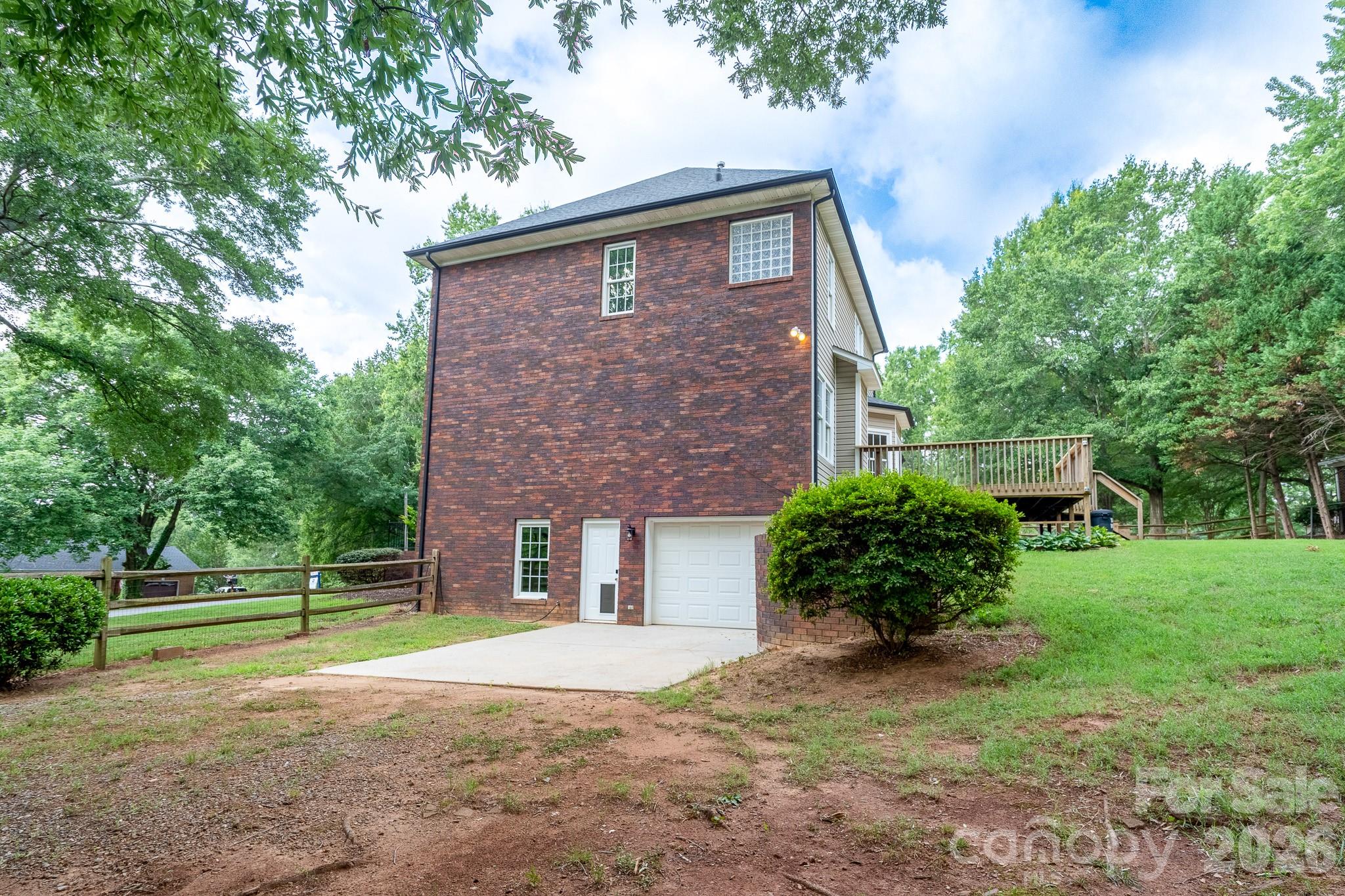 2116 Quail Drive NW — Concord
