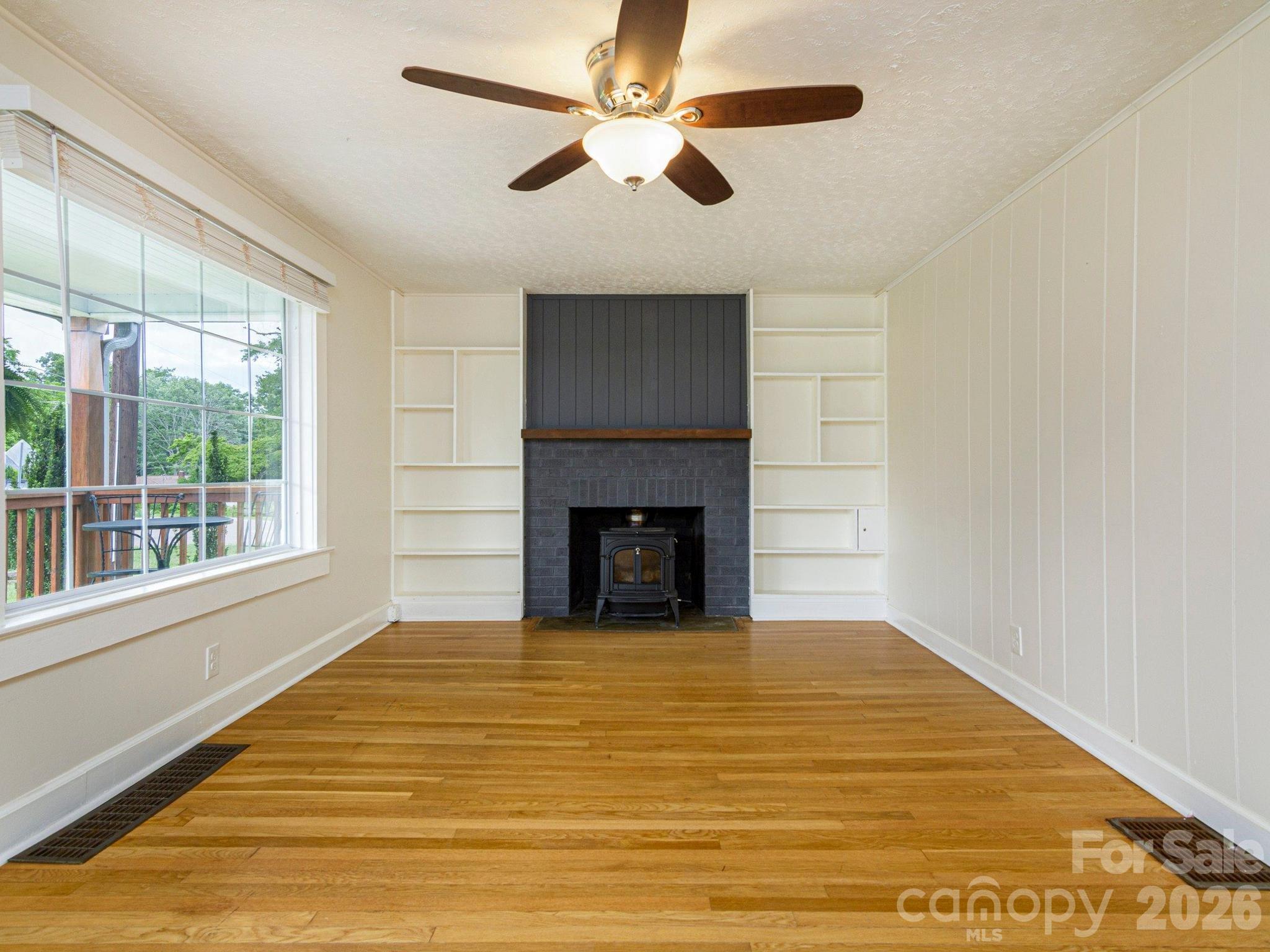 48 Hickory Tree Road — Asheville