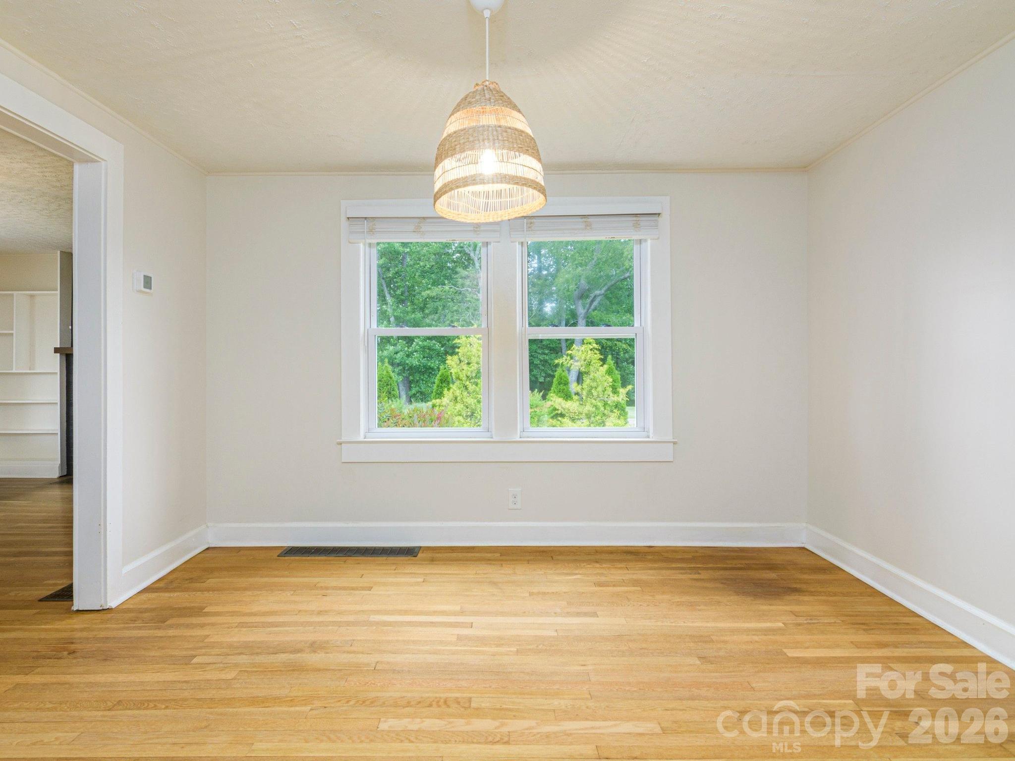 48 Hickory Tree Road — Asheville