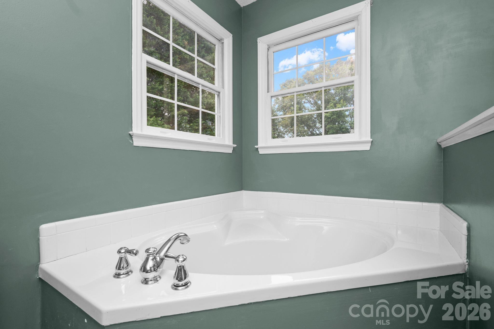 7600 Sedgewick Ridge Road — Lewisville