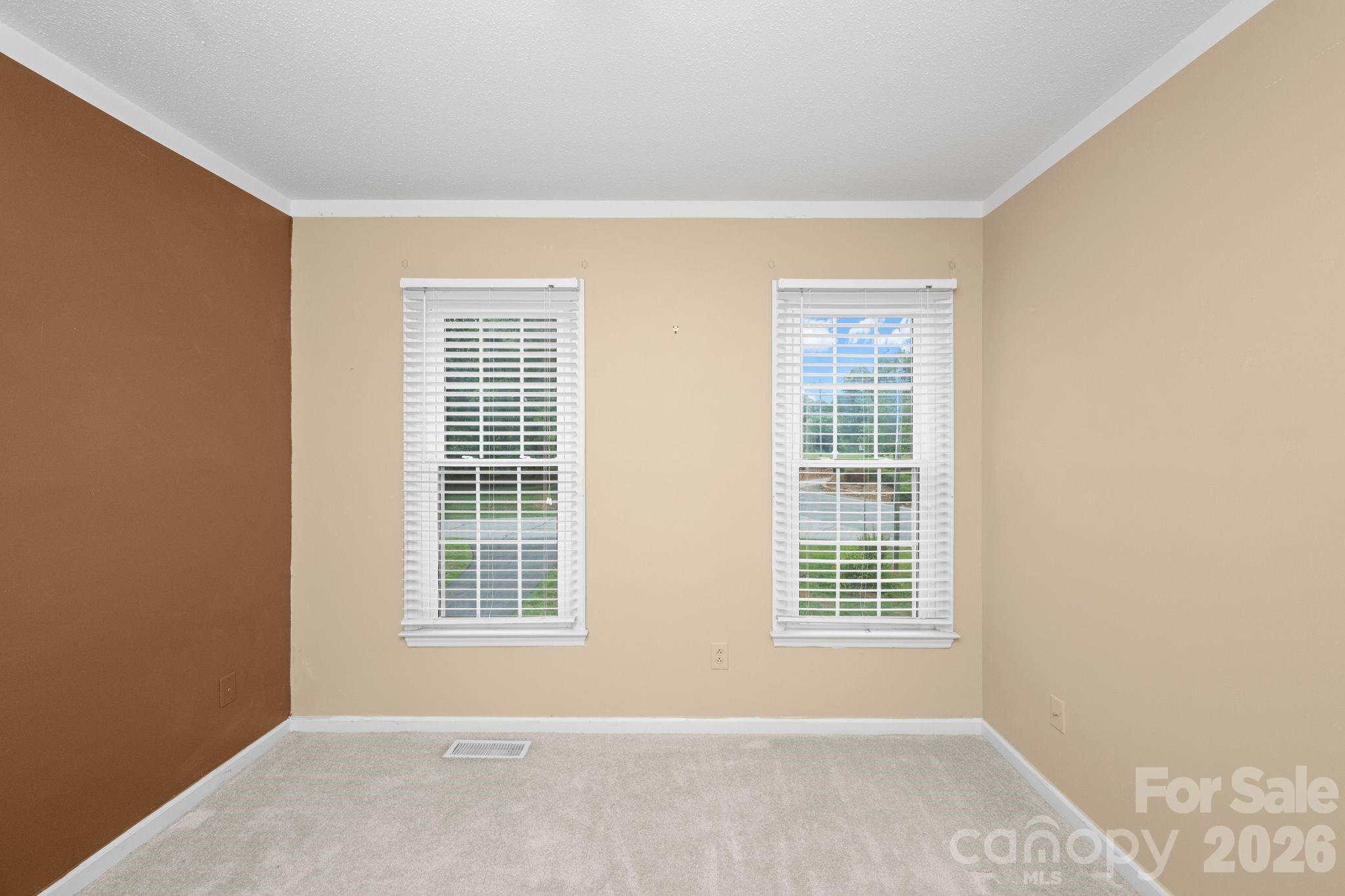 7600 Sedgewick Ridge Road — Lewisville