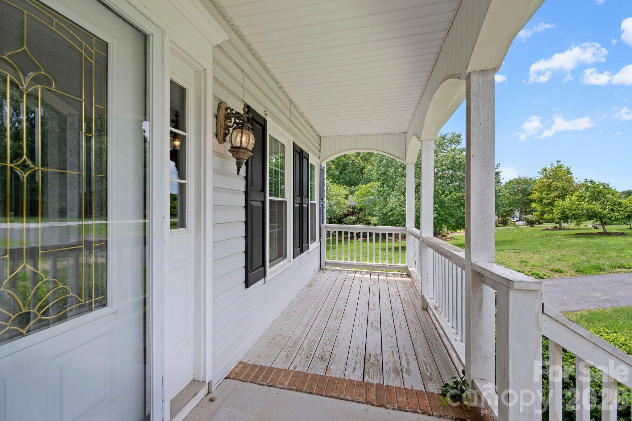 7600 Sedgewick Ridge Road — Lewisville