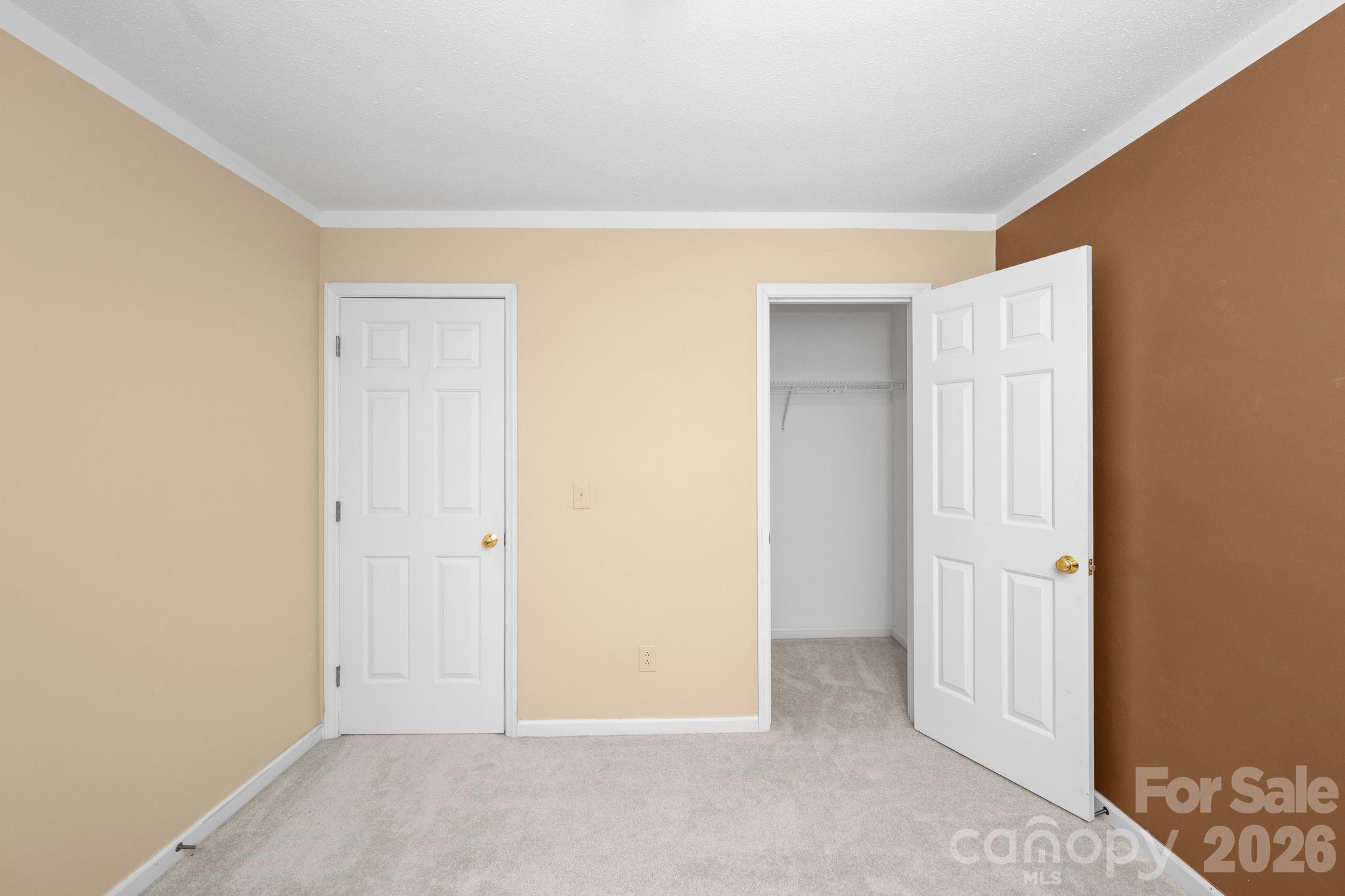 7600 Sedgewick Ridge Road — Lewisville